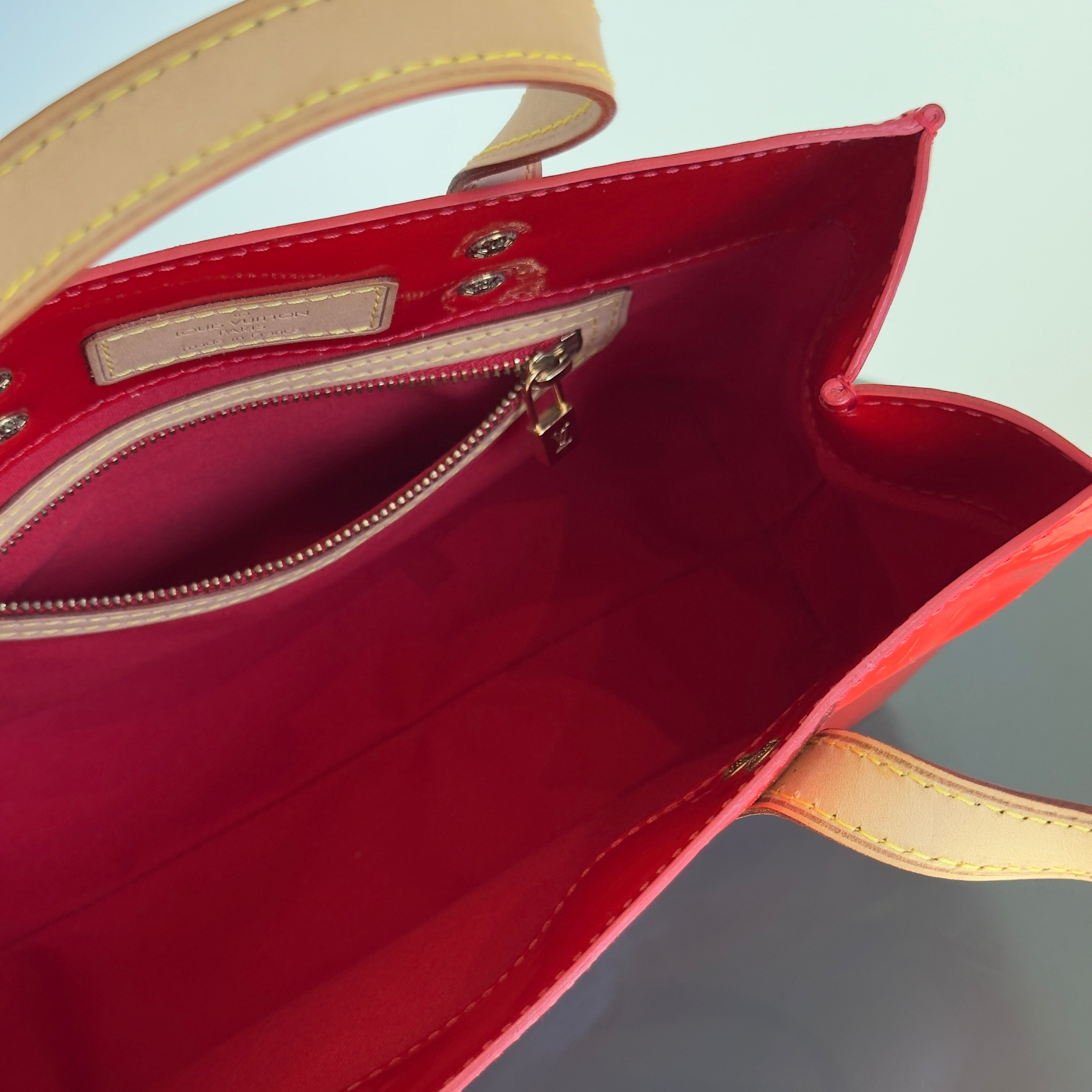 Louis Vuitton Monogram Vernis Reade Red - Queen May