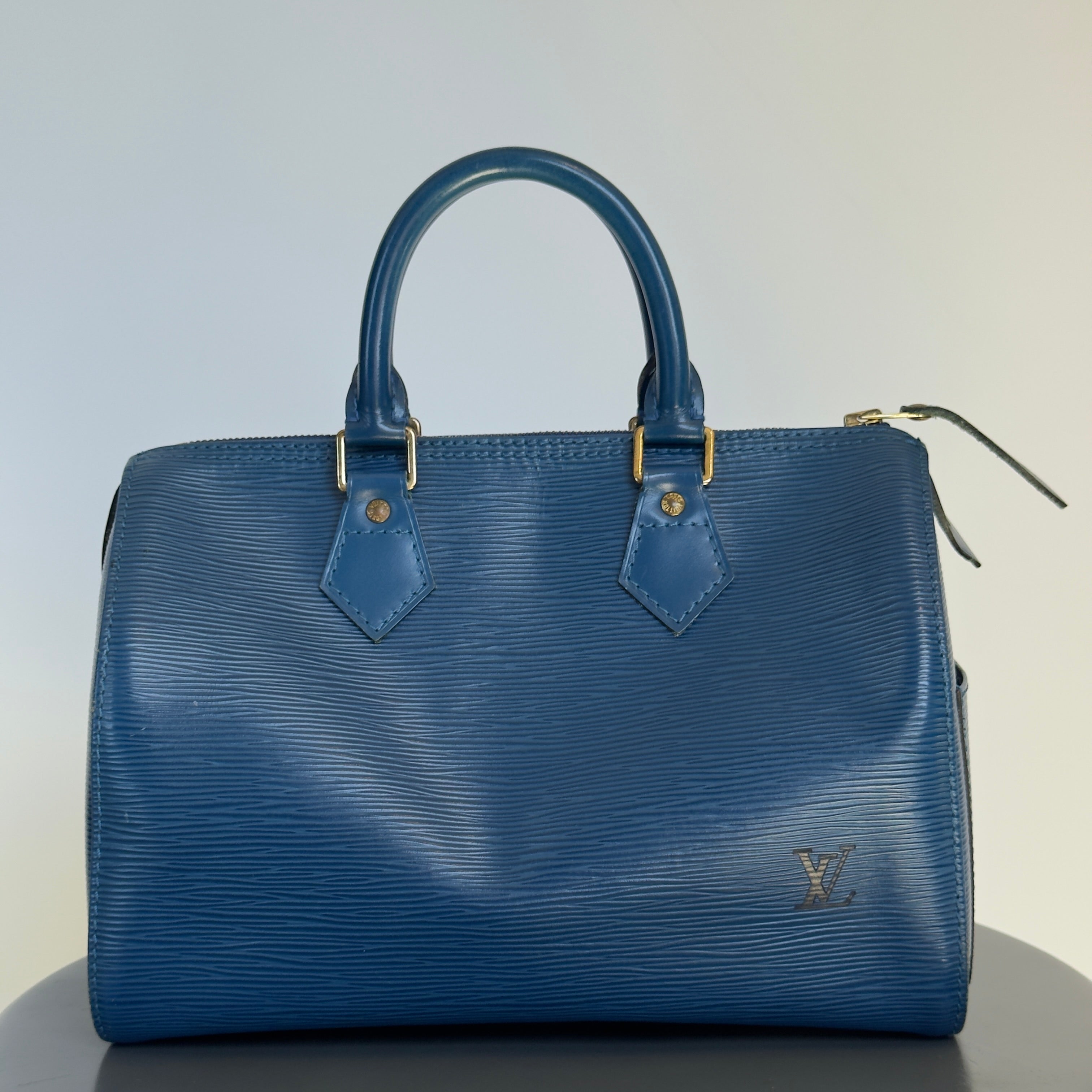 Louis Vuitton Epi Leather Speedy 25 Blue - Queen May