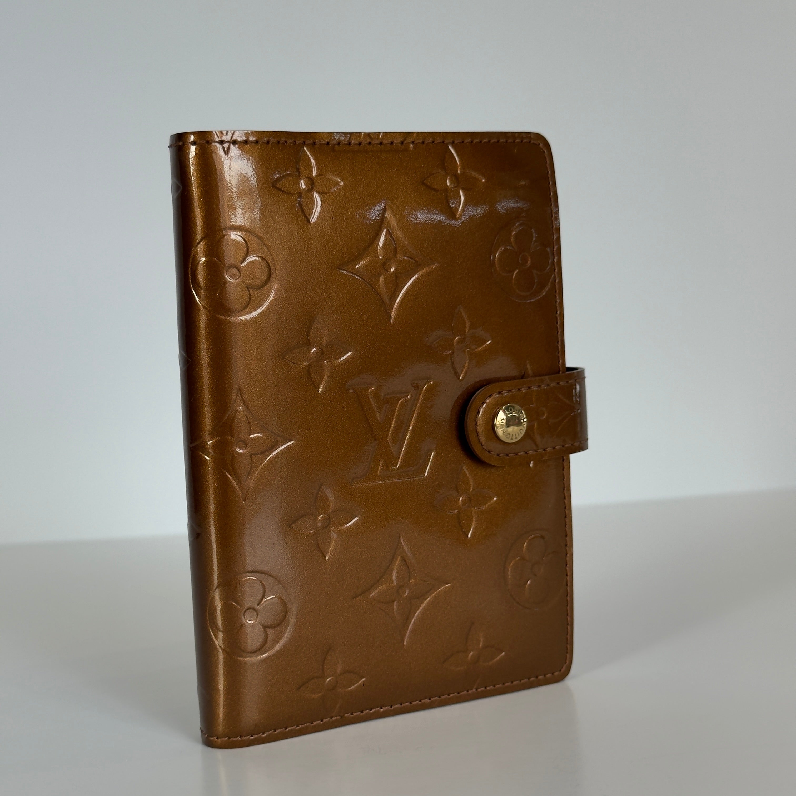 Louis Vuitton Vernis Agenda Cover - Queen May
