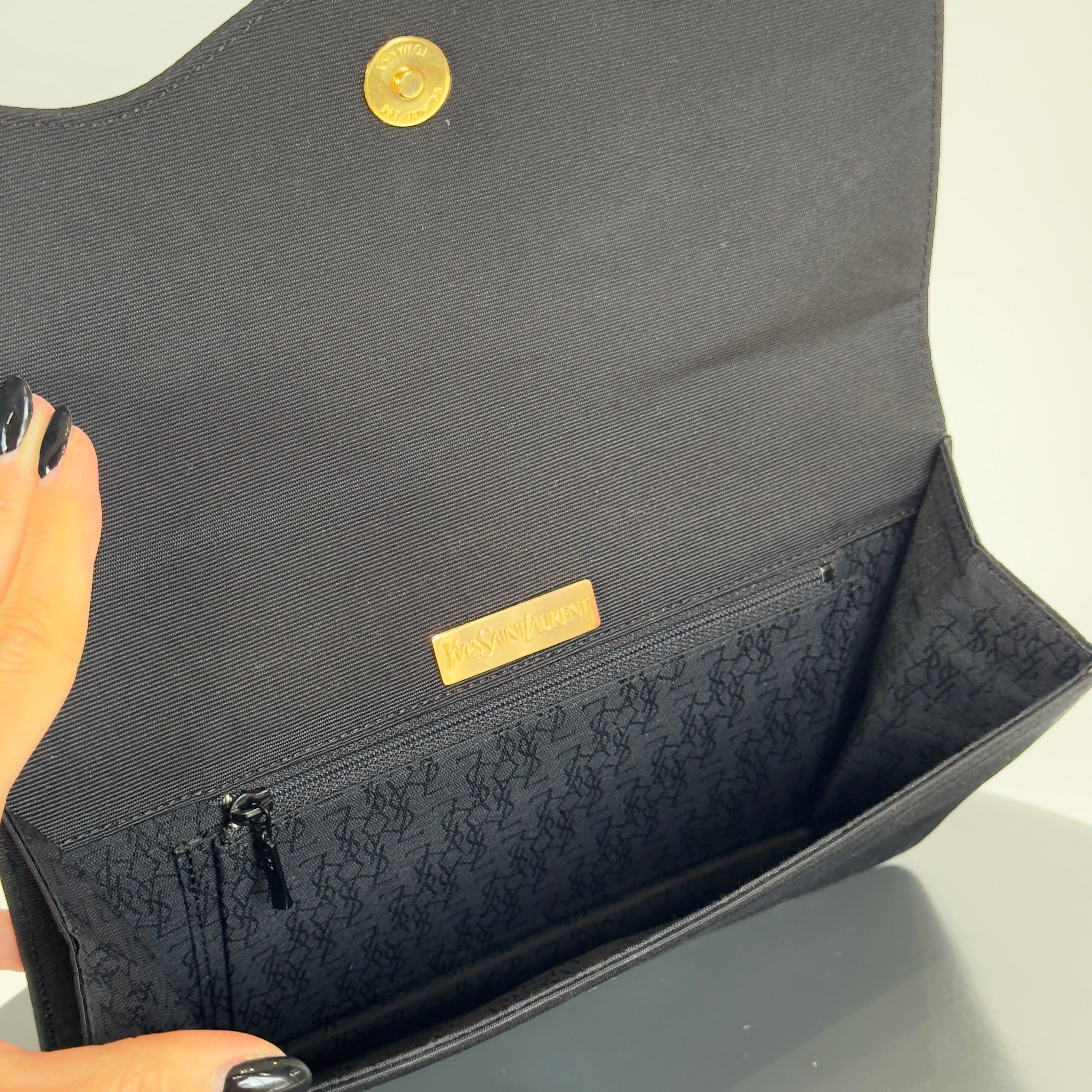 Rare Vintage Yves Saint Laurent Heart Clutch - Queen May