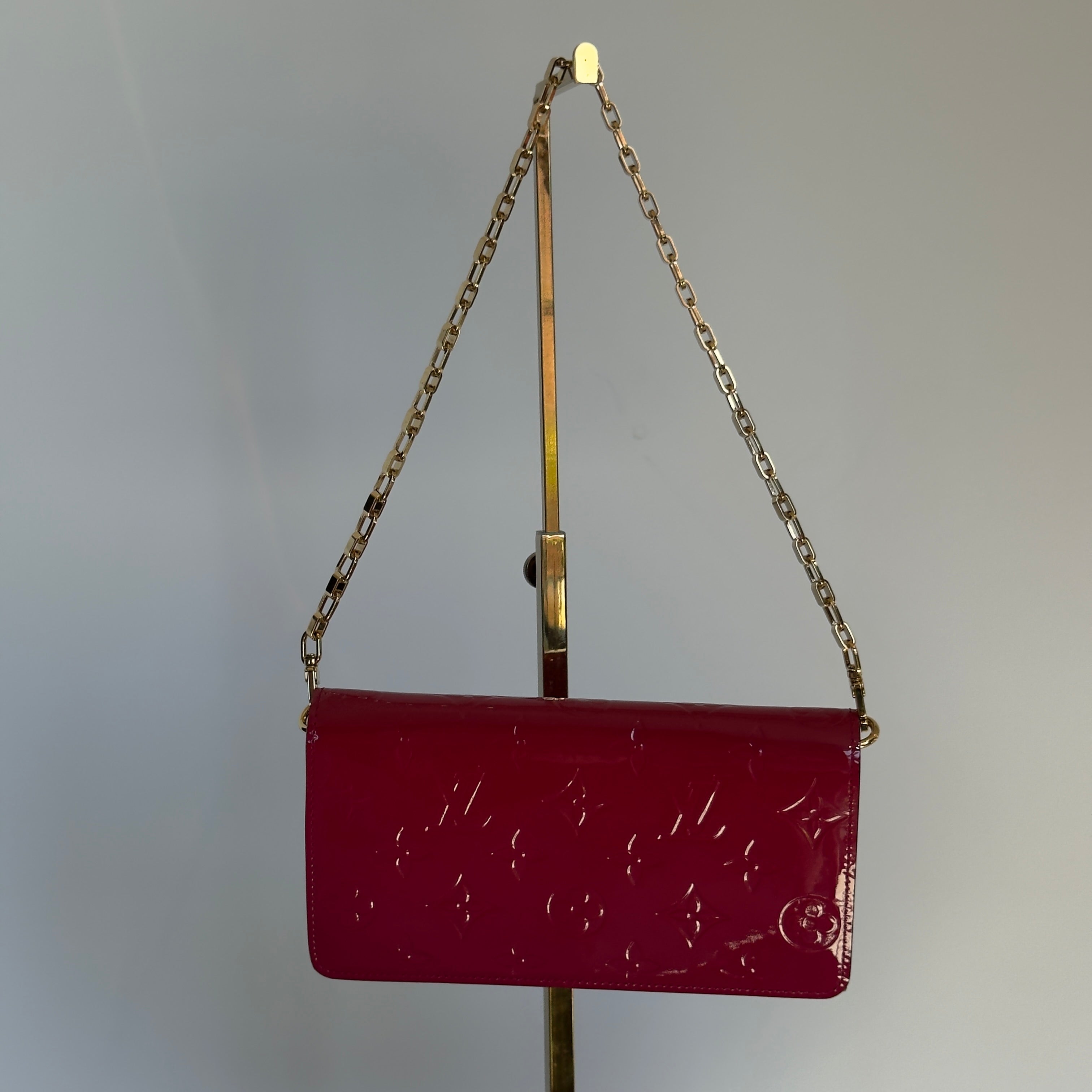 Louis Vuitton Monogram Vernis Portefeuille Sarah Chain Shoulder Bag - Queen May