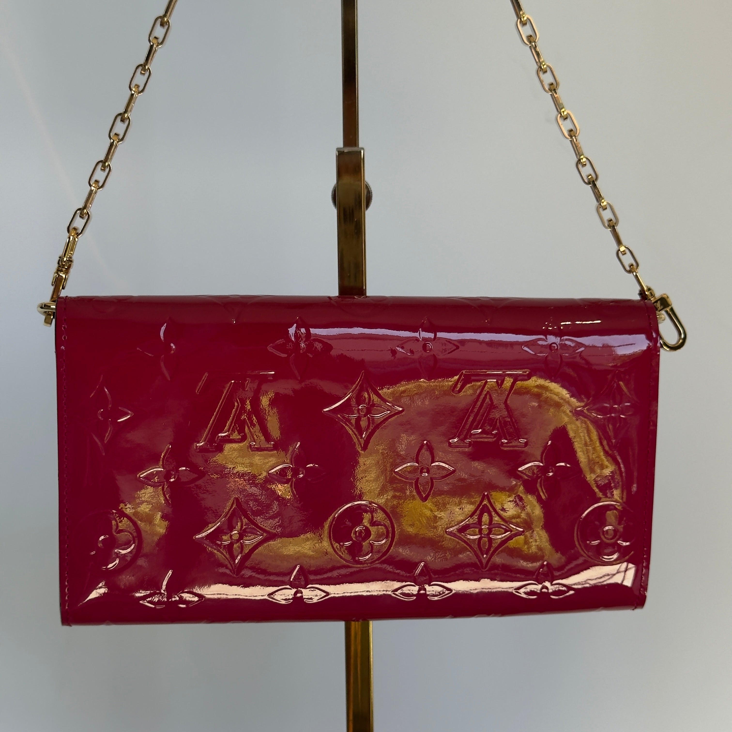 Louis Vuitton Monogram Vernis Portefeuille Sarah Chain Shoulder Bag - Queen May