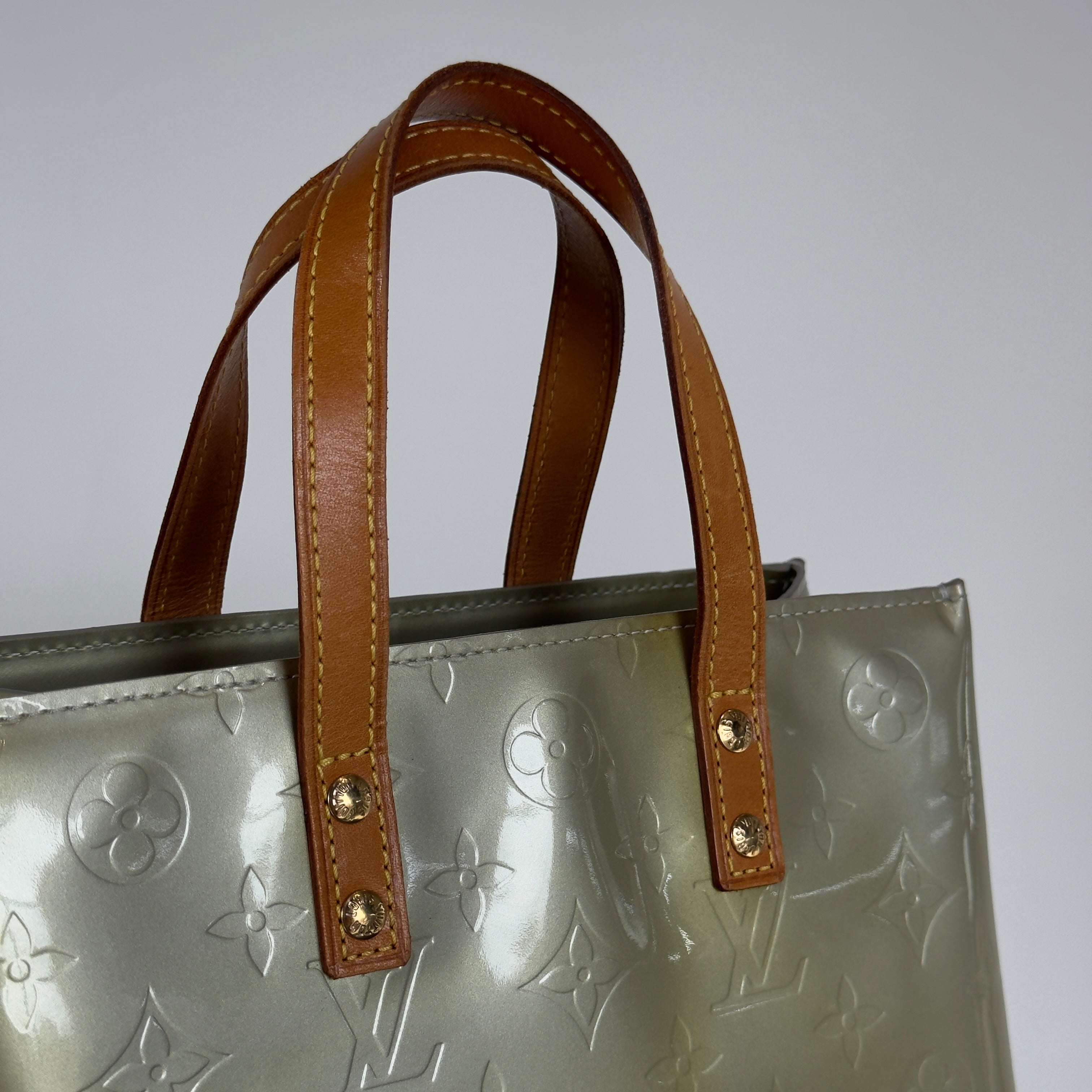 Louis Vuitton Vernis Reade Green - Queen May