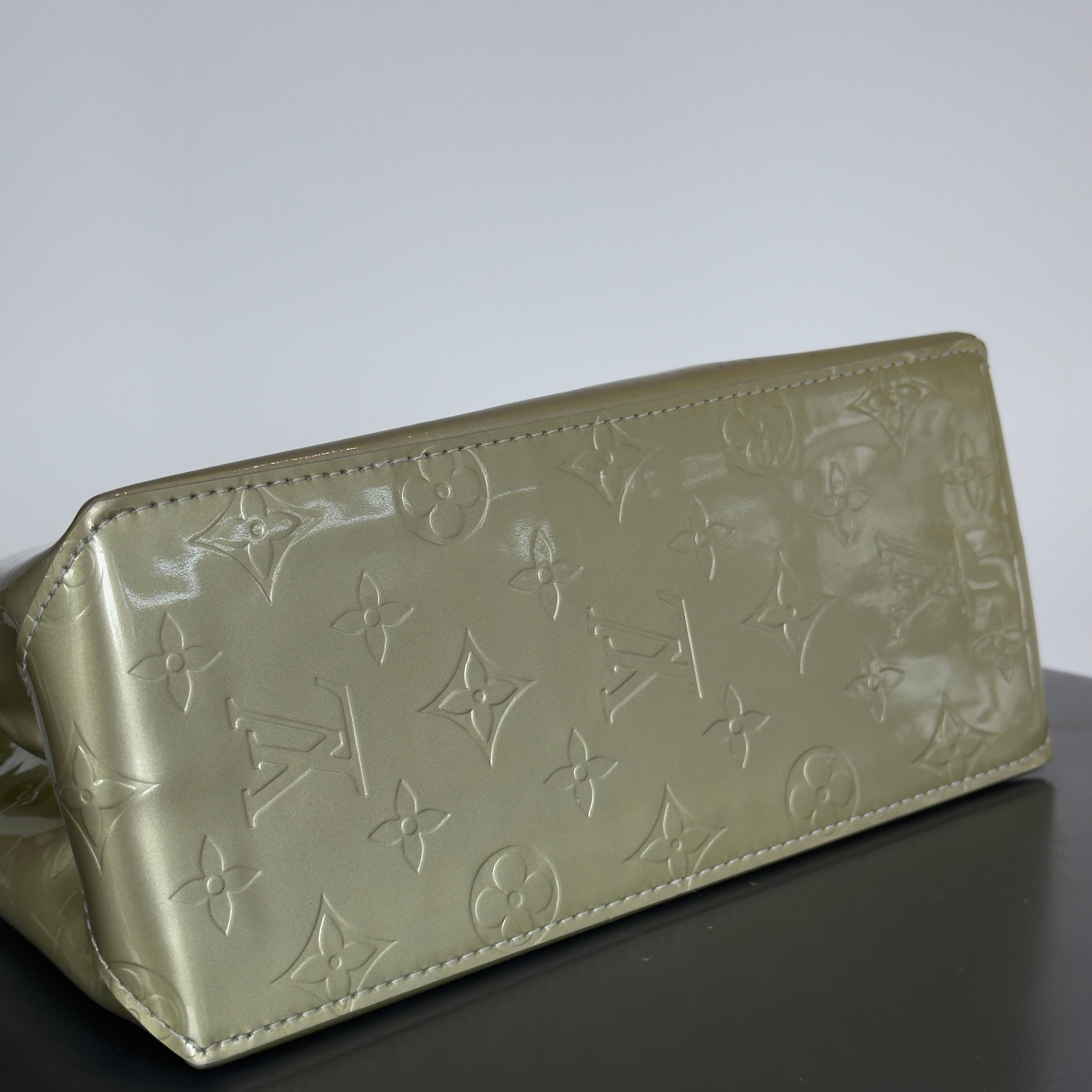 Louis Vuitton Vernis Reade Green - Queen May
