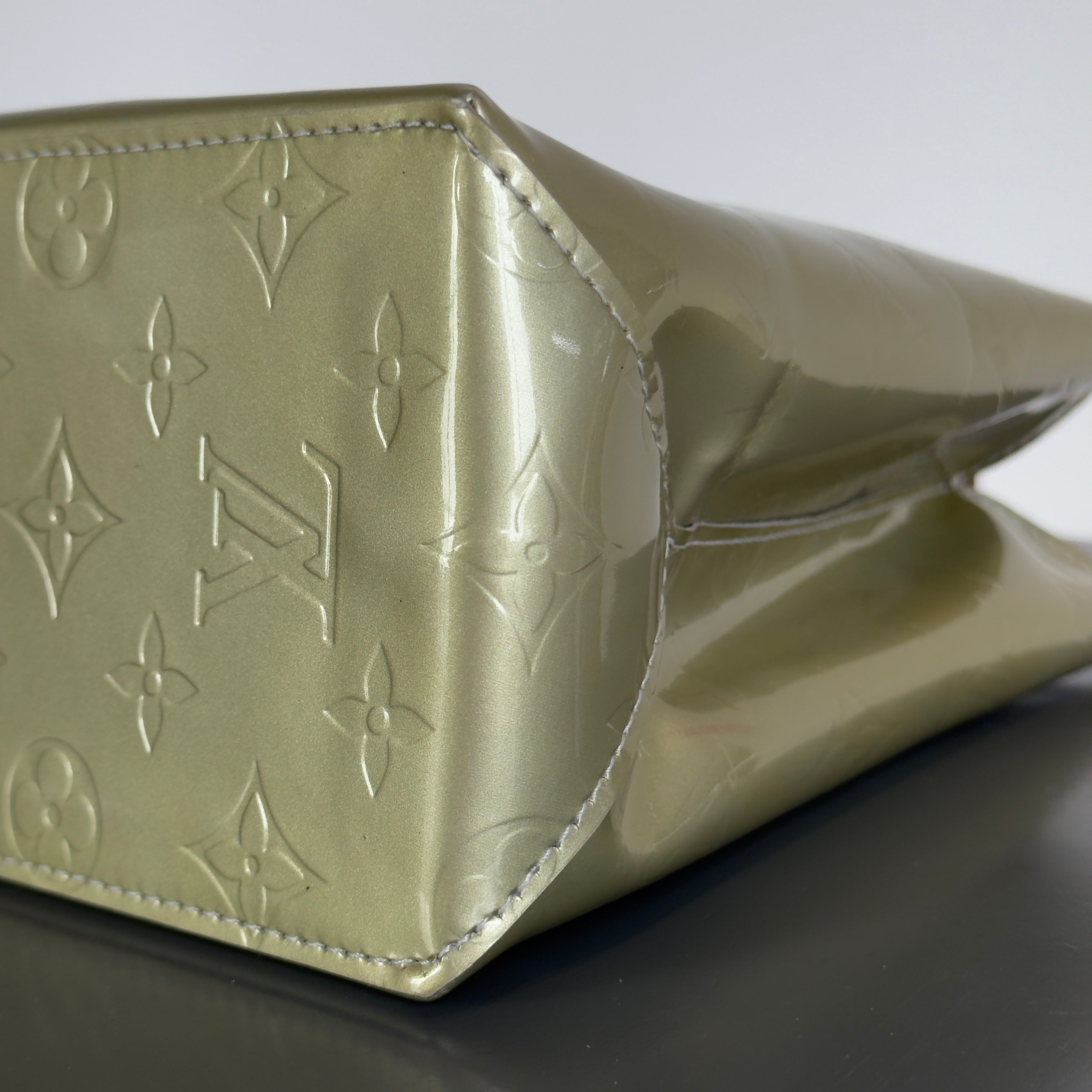 Louis Vuitton Vernis Reade Green - Queen May