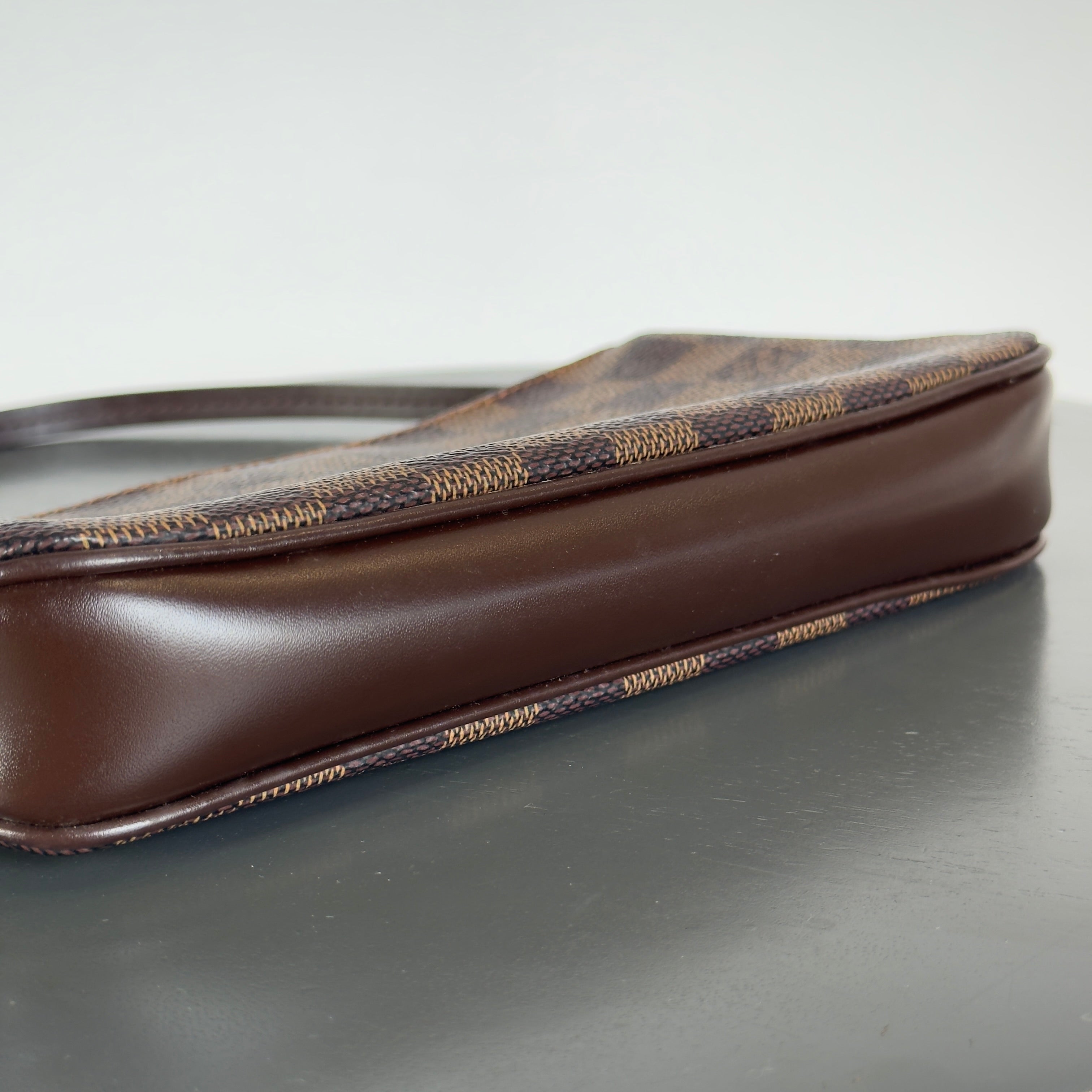 Louis Vuitton Monogram Navona - Queen May