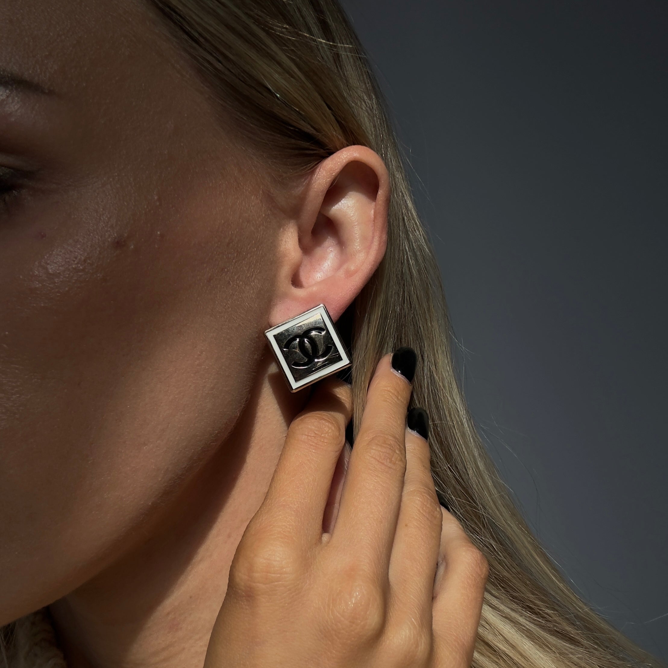 Chanel B21 Square White Enamel CC Earrings - Queen May