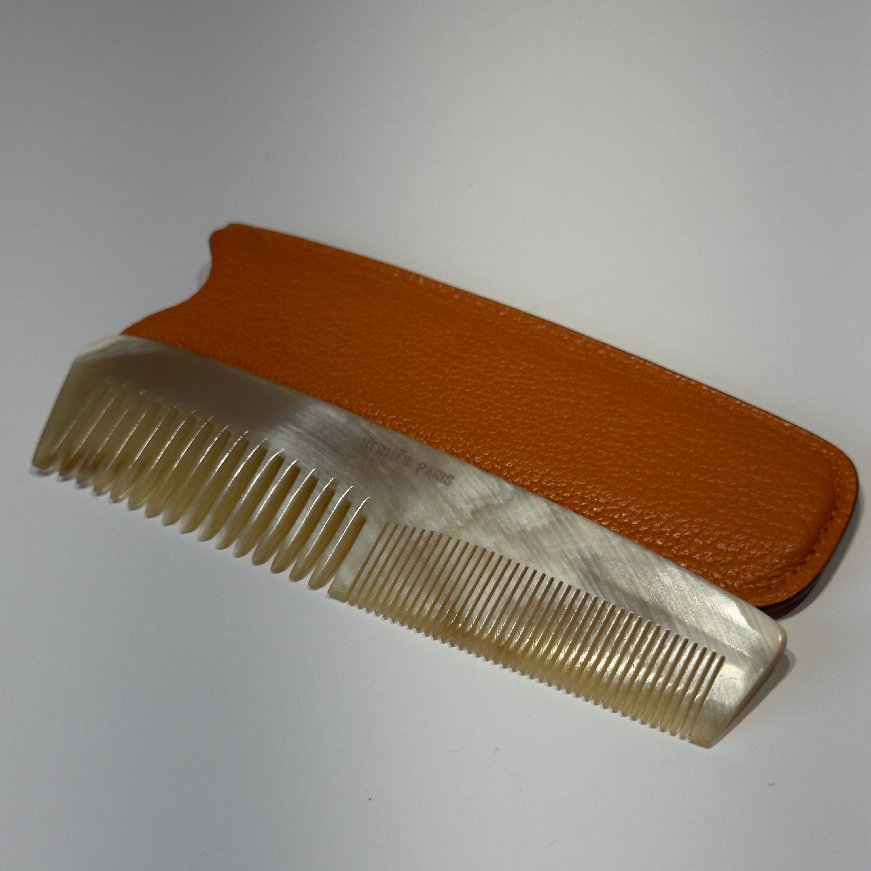 Hermes Buffalo Horn Comb and Case - Queen May