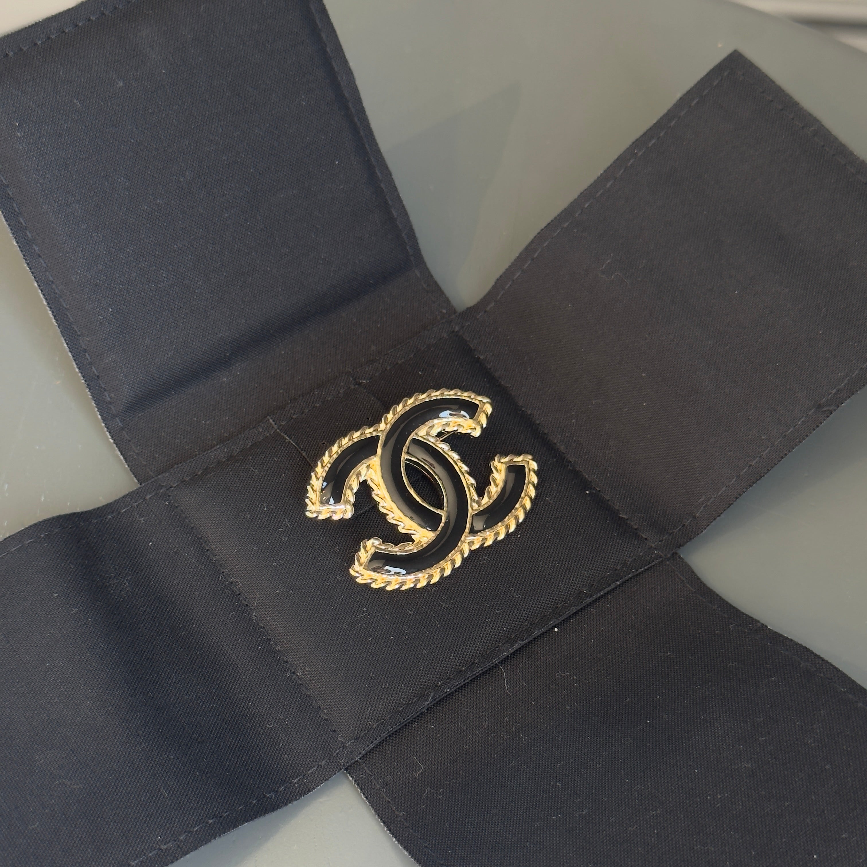 Chanel 2024 Enamel Brooch - Queen May
