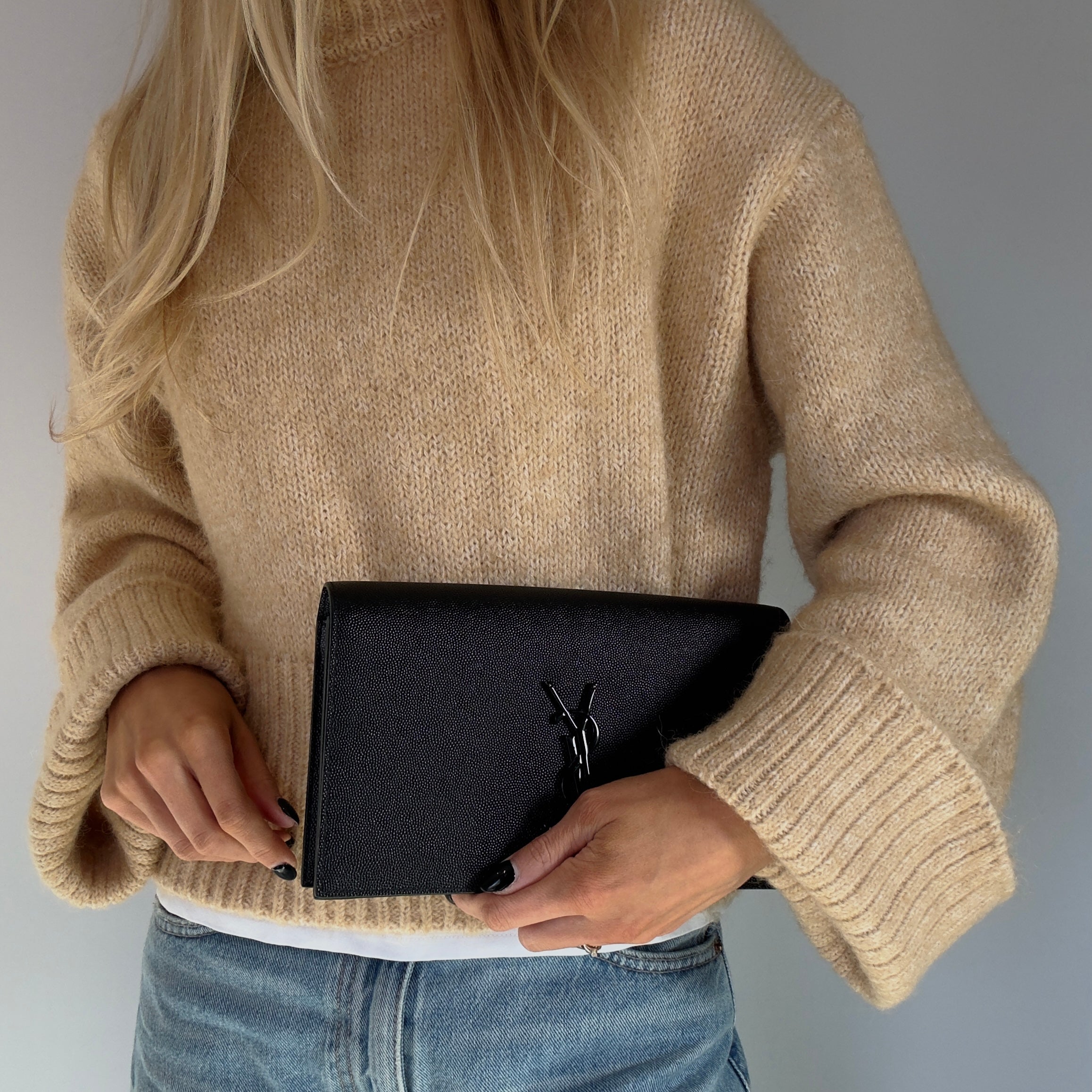 Saint Laurent So Black Monogram Cassandre Clutch - Queen May