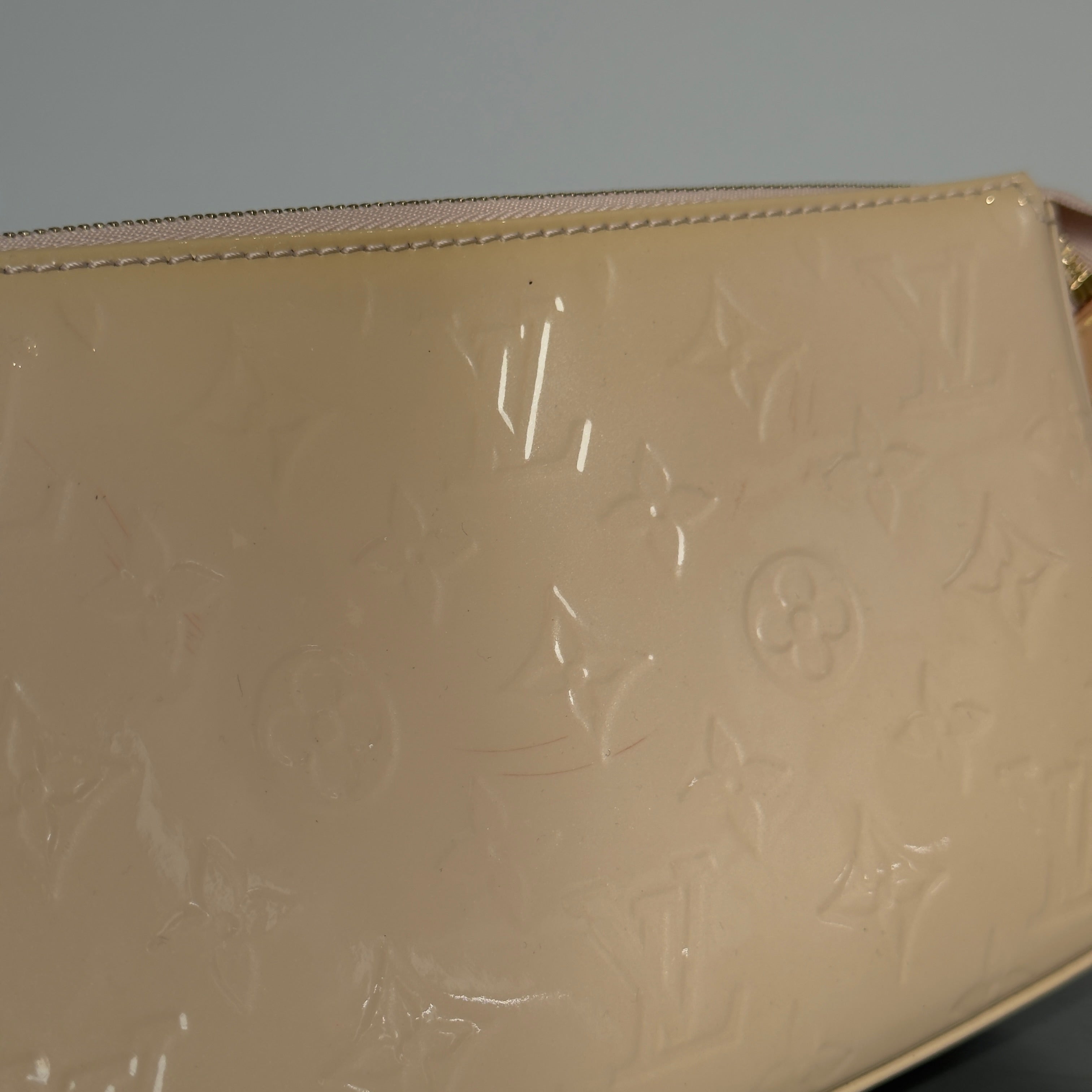 Louis Vuitton Monogram Vernis Lexington Cream - Queen May