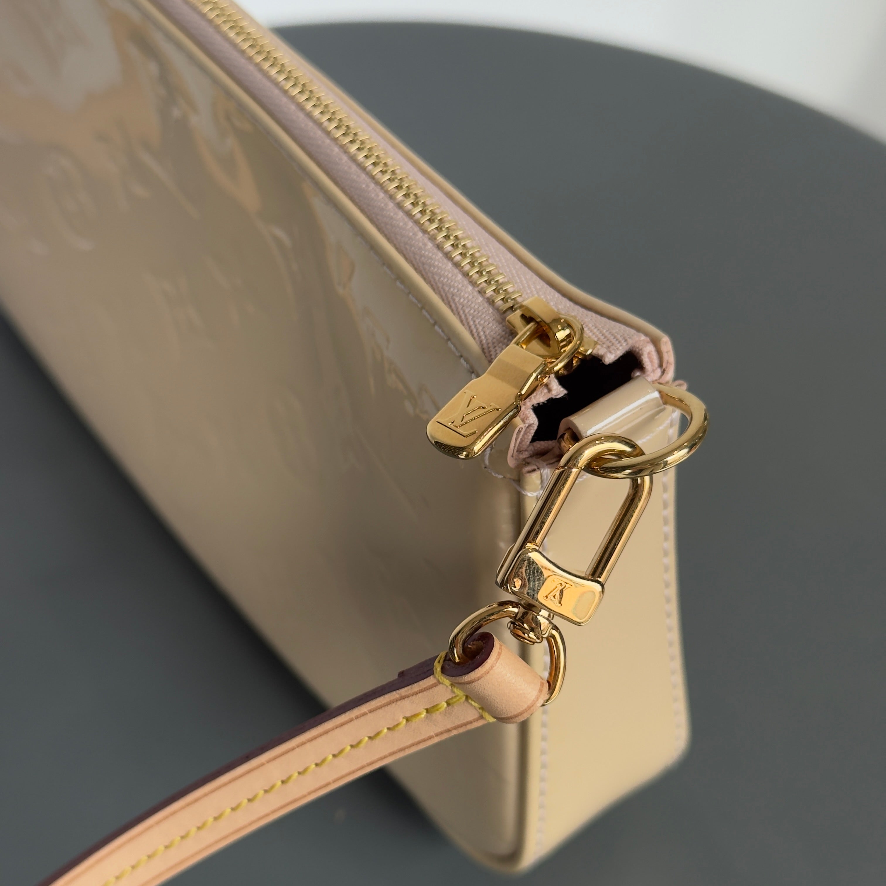 Louis Vuitton Monogram Vernis Lexington Cream - Queen May
