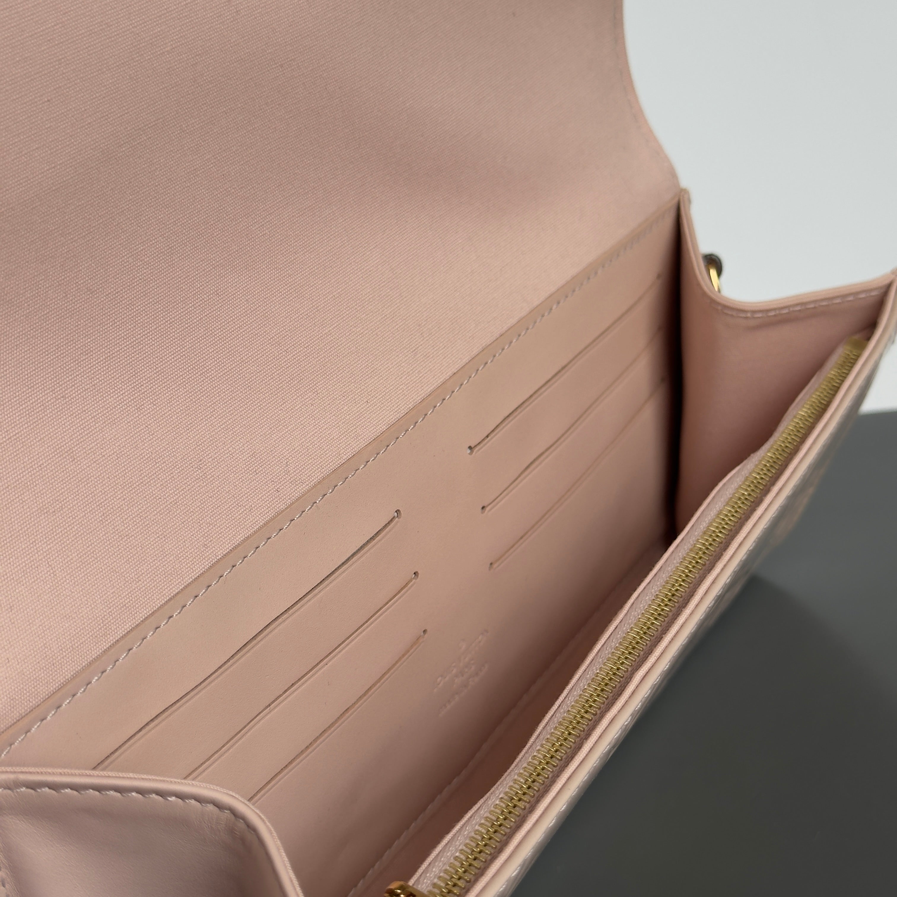 Louis Vuitton Blush Pink Vernis Rossmore MM - Queen May