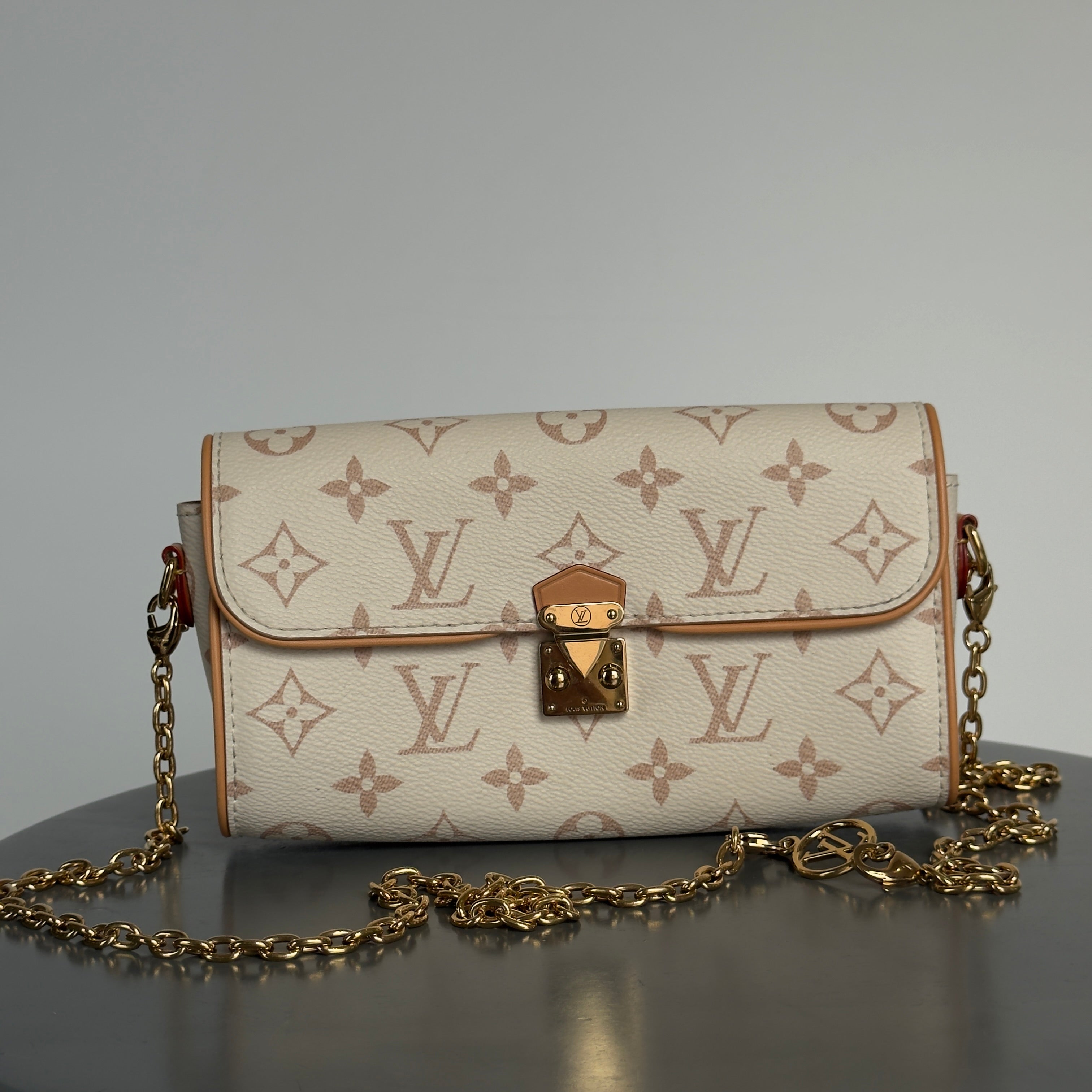 Louis Vuitton Camille Pochette In Dune - Queen May