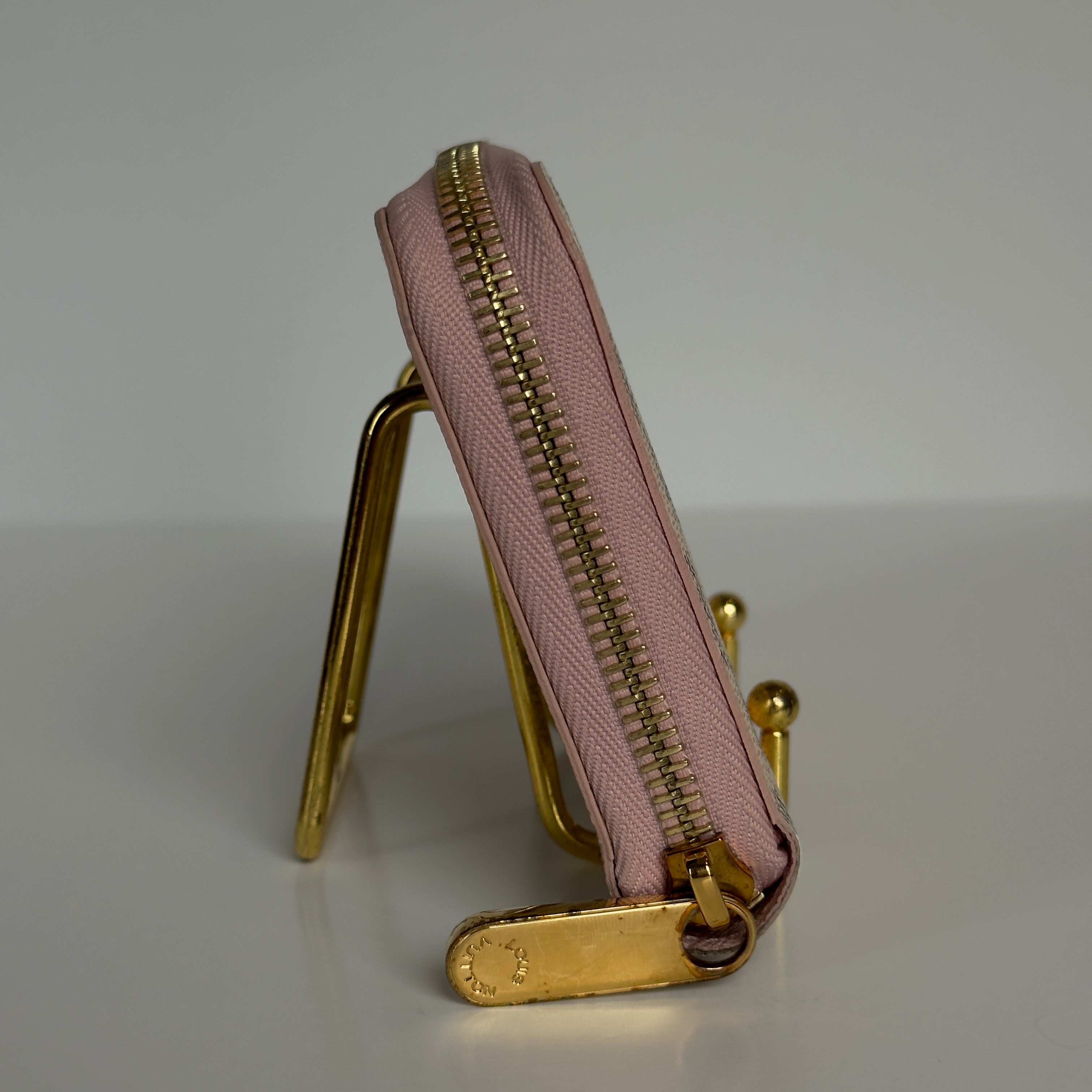 Louis Vuitton Damier Azur Zippy Wallet - Queen May