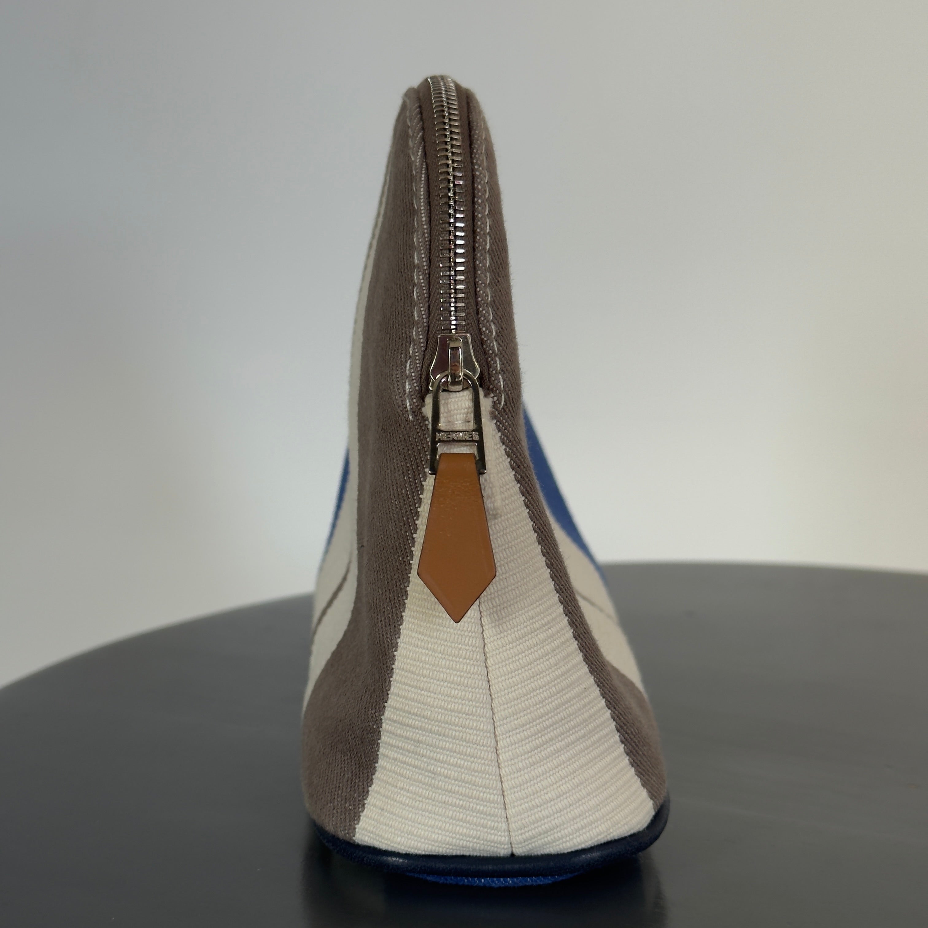 Hermes Bolide Rayures Rocabar Travel Case Etoupe/Azur - Queen May