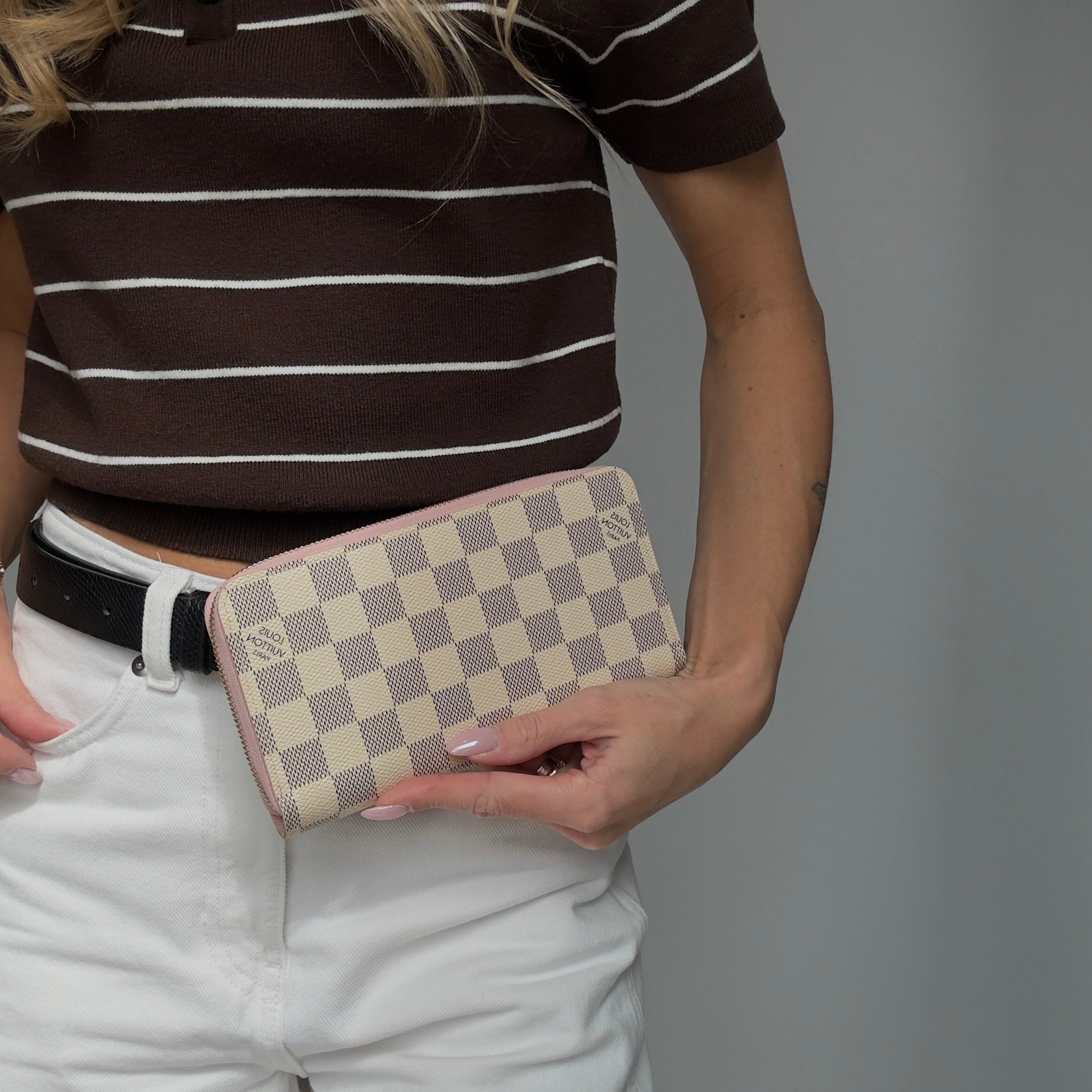 Louis Vuitton Damier Azur Zippy Wallet - Queen May