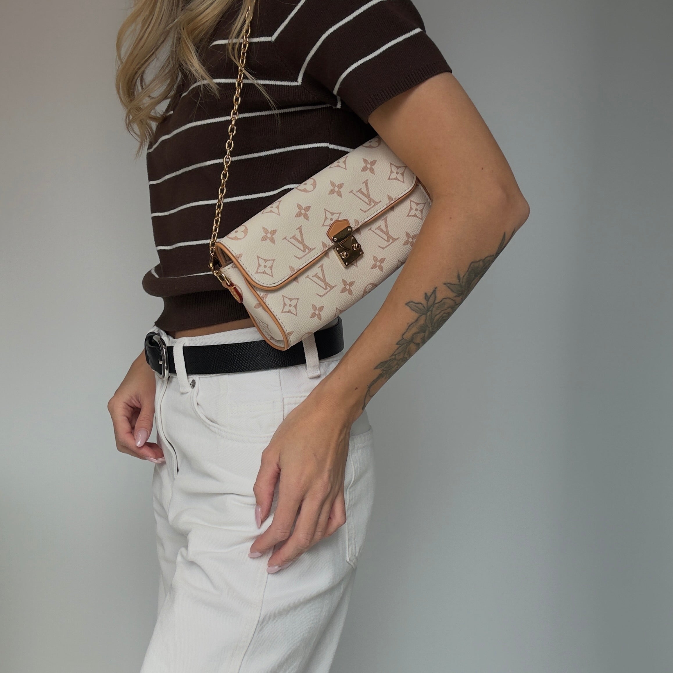 Louis Vuitton Camille Pochette In Dune - Queen May