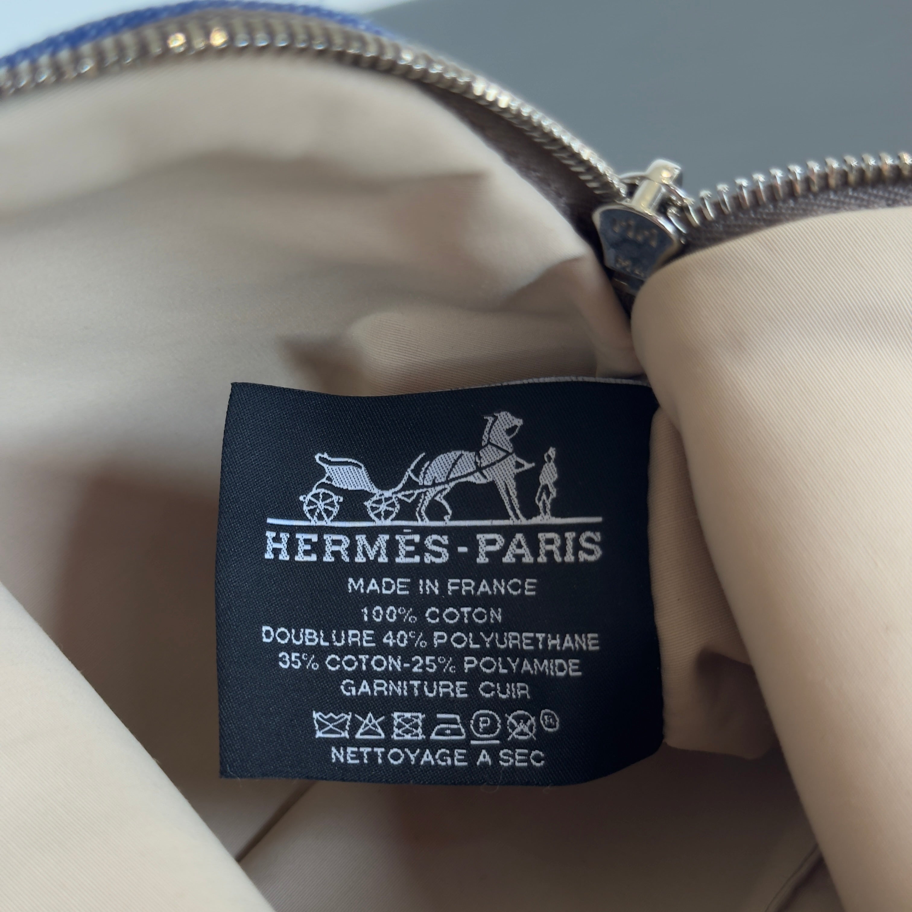 Hermes Bolide Rayures Rocabar Travel Case Etoupe/Azur - Queen May