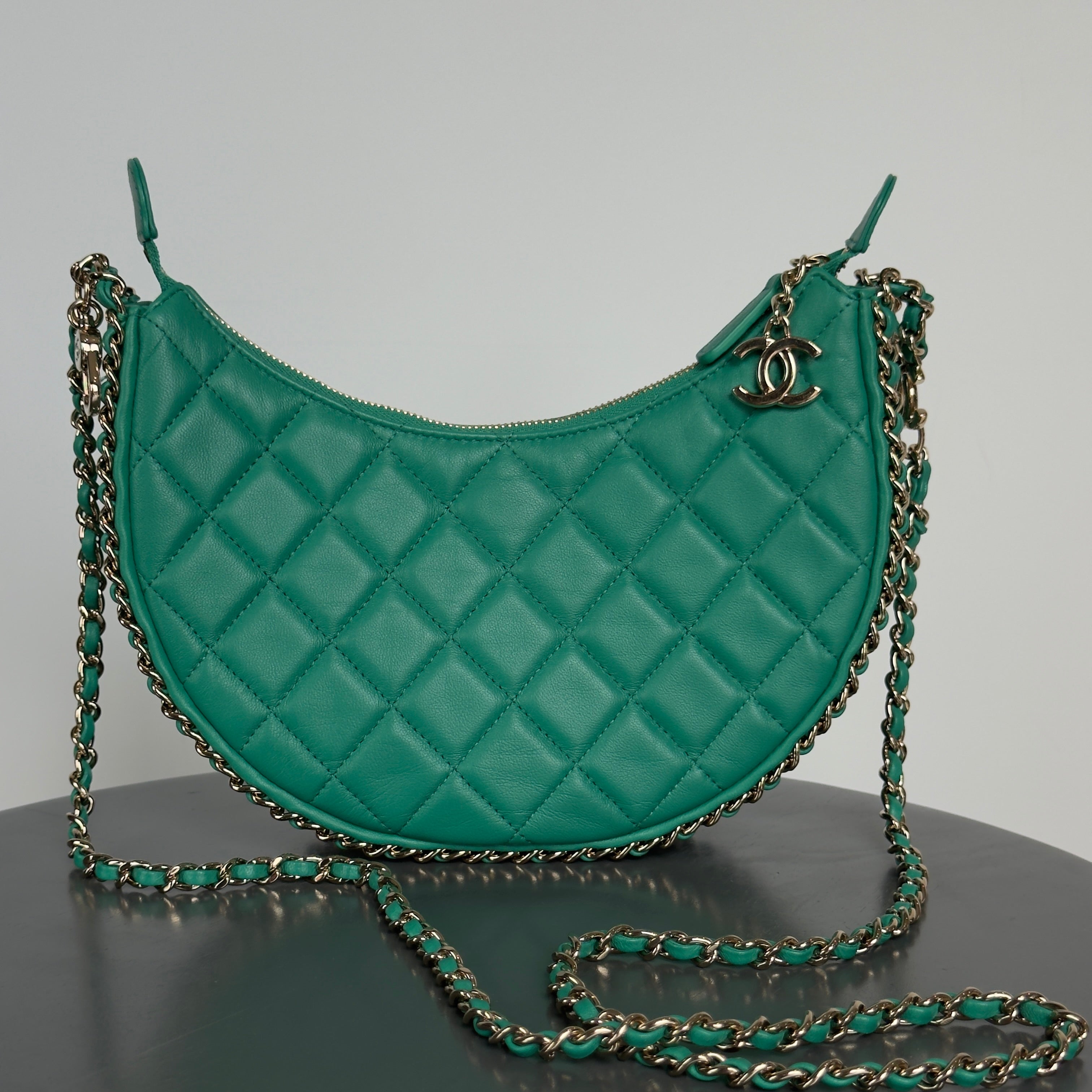 Chanel | QUEEN MAY