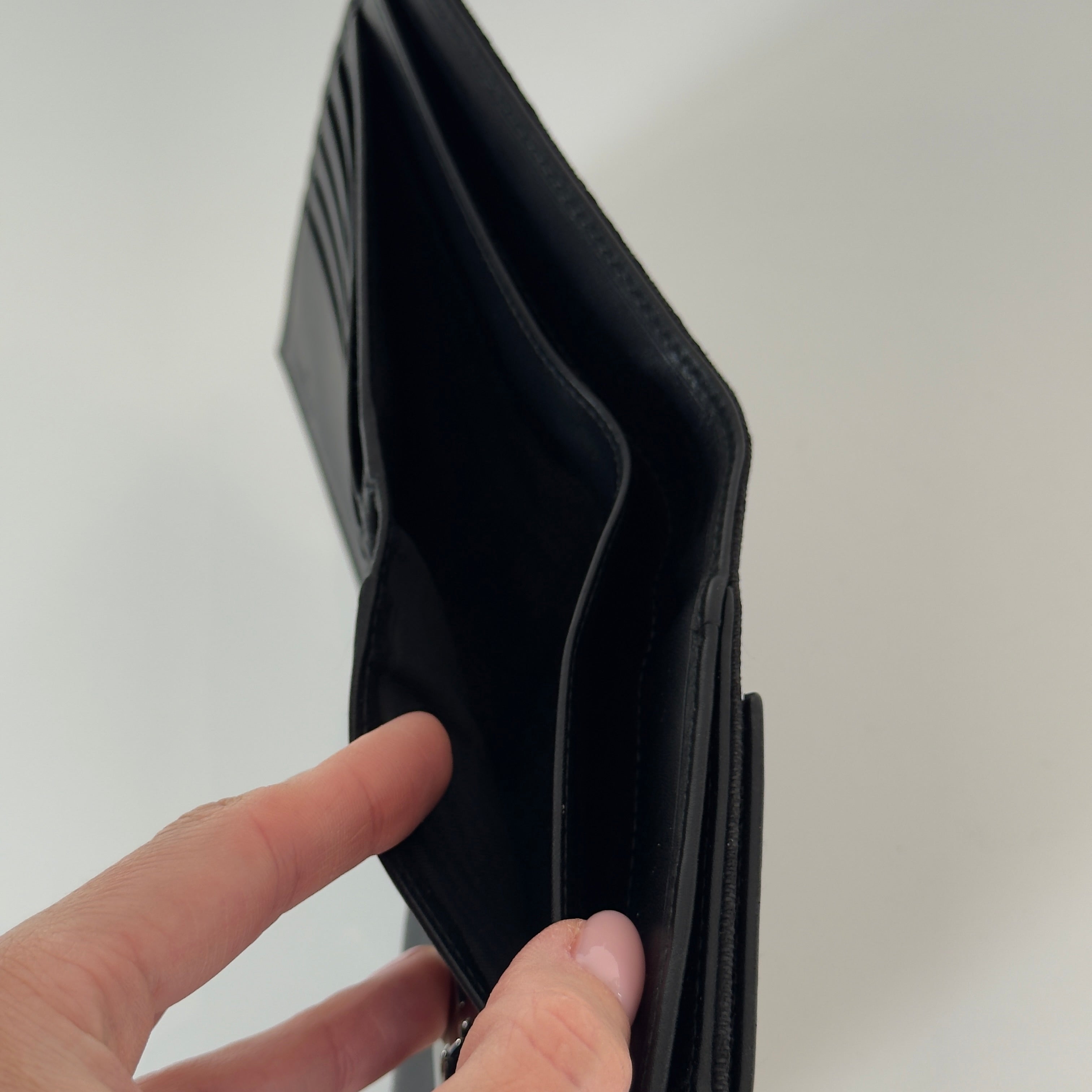Gucci Jackie Bi-Fold Compact Wallet - Queen May