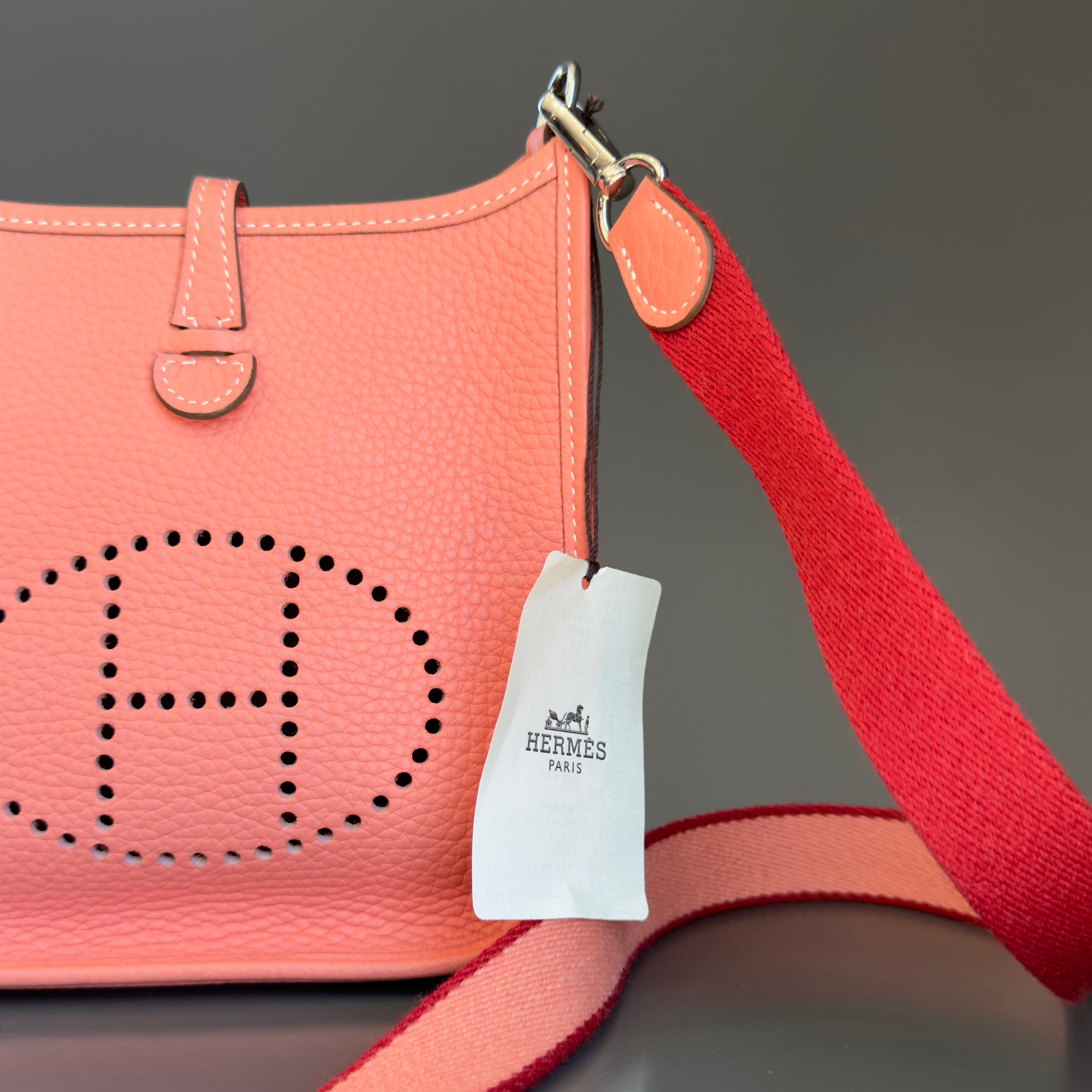 Hermes Taurillon Clemence Evelyne TPM Crevette - Queen May