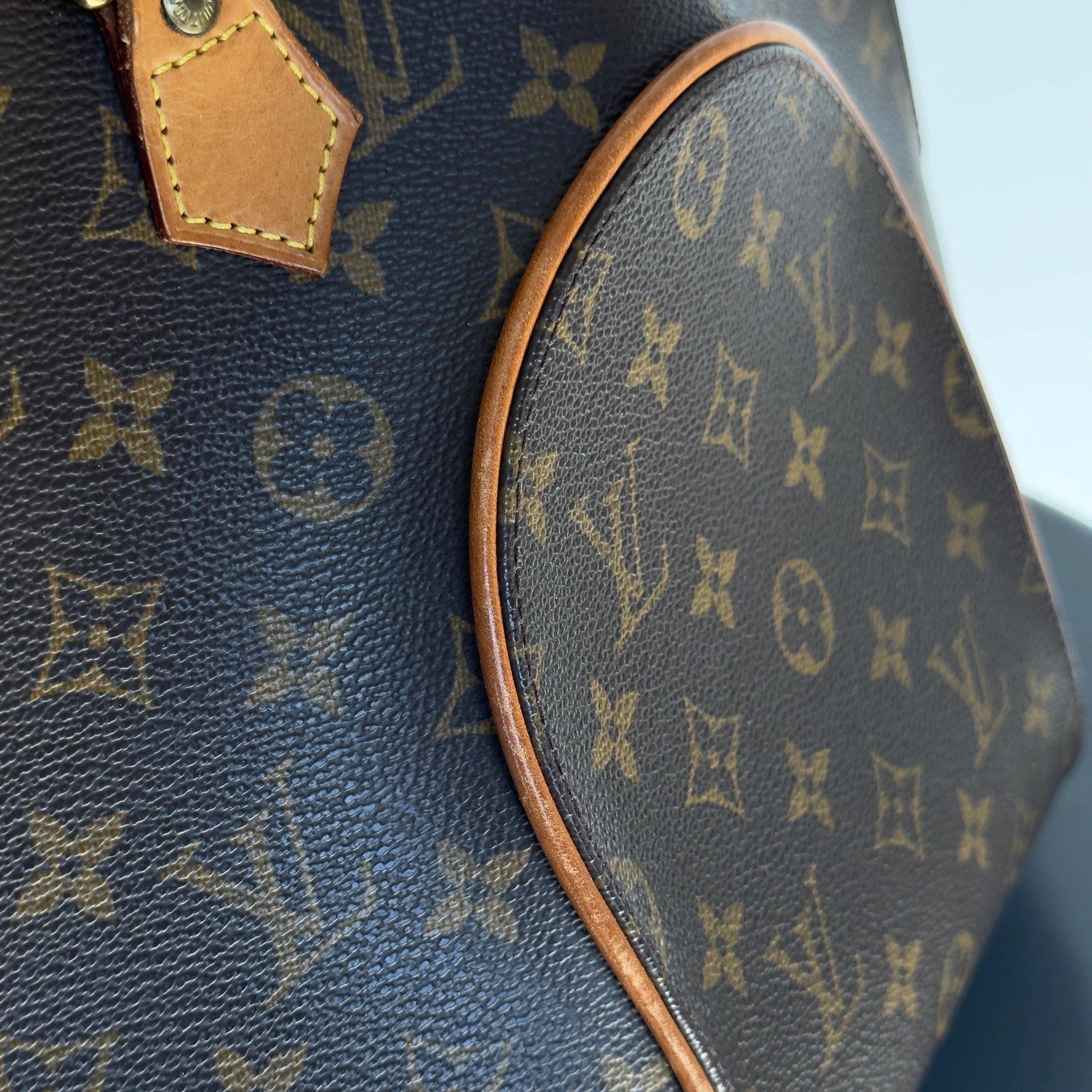 Louis Vuitton Ellipse Top Handle Bag - Queen May