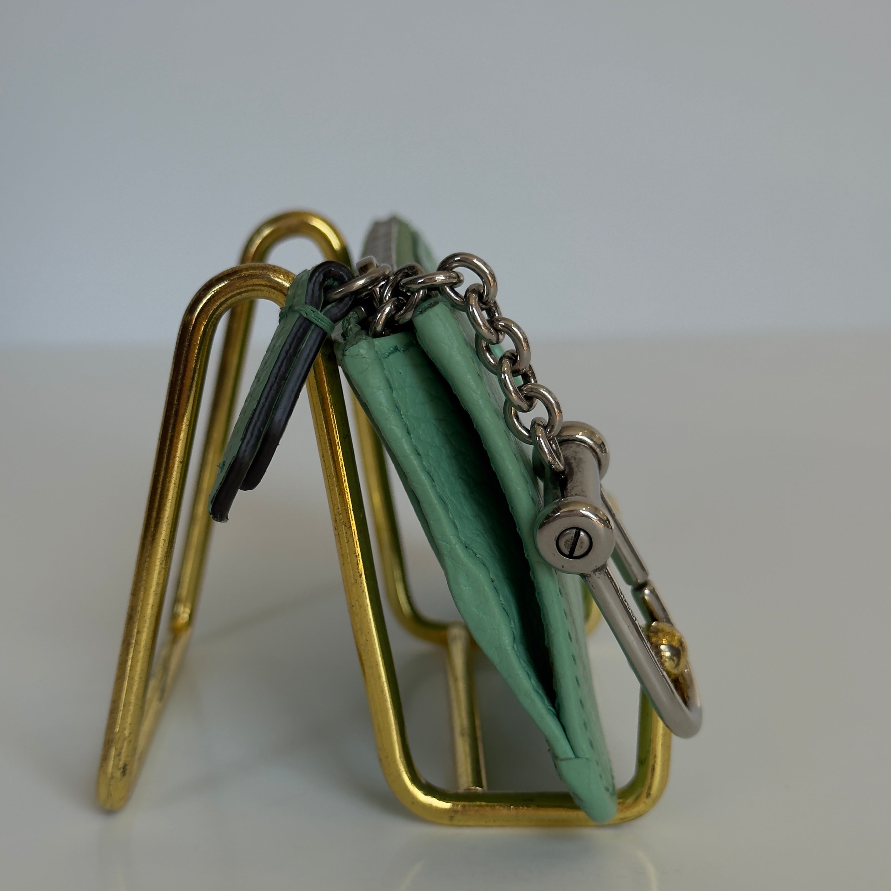 Gucci GG Marmont Leather Key Pouch Green - Queen May