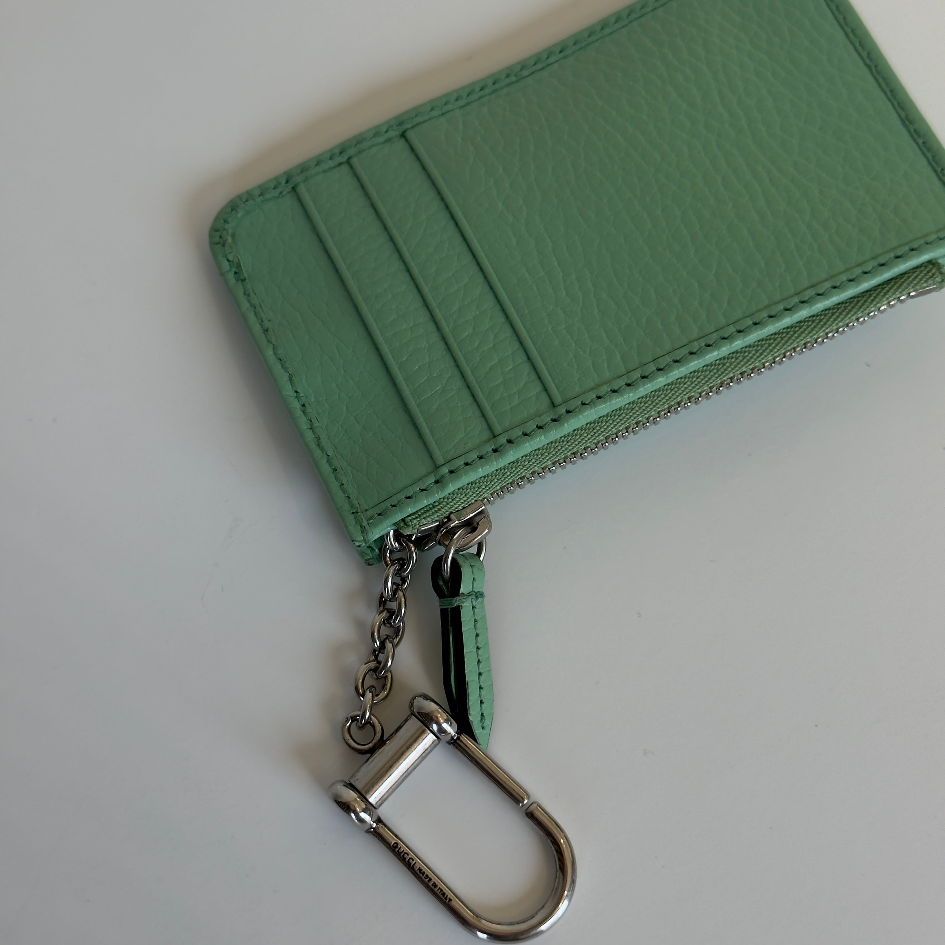 Gucci GG Marmont Leather Key Pouch Green - Queen May