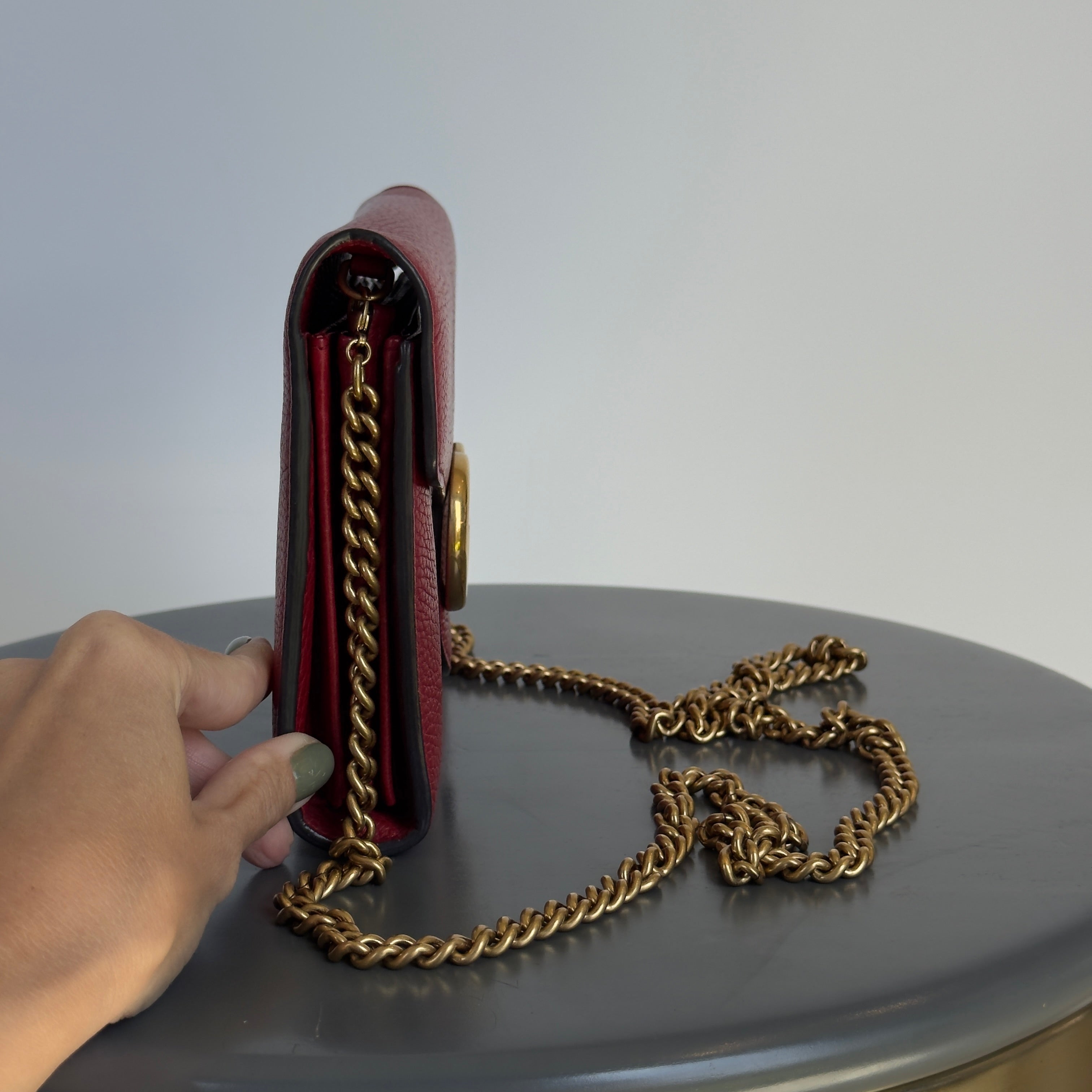 Gucci GG Marmont Chain Wallet Red - Queen May