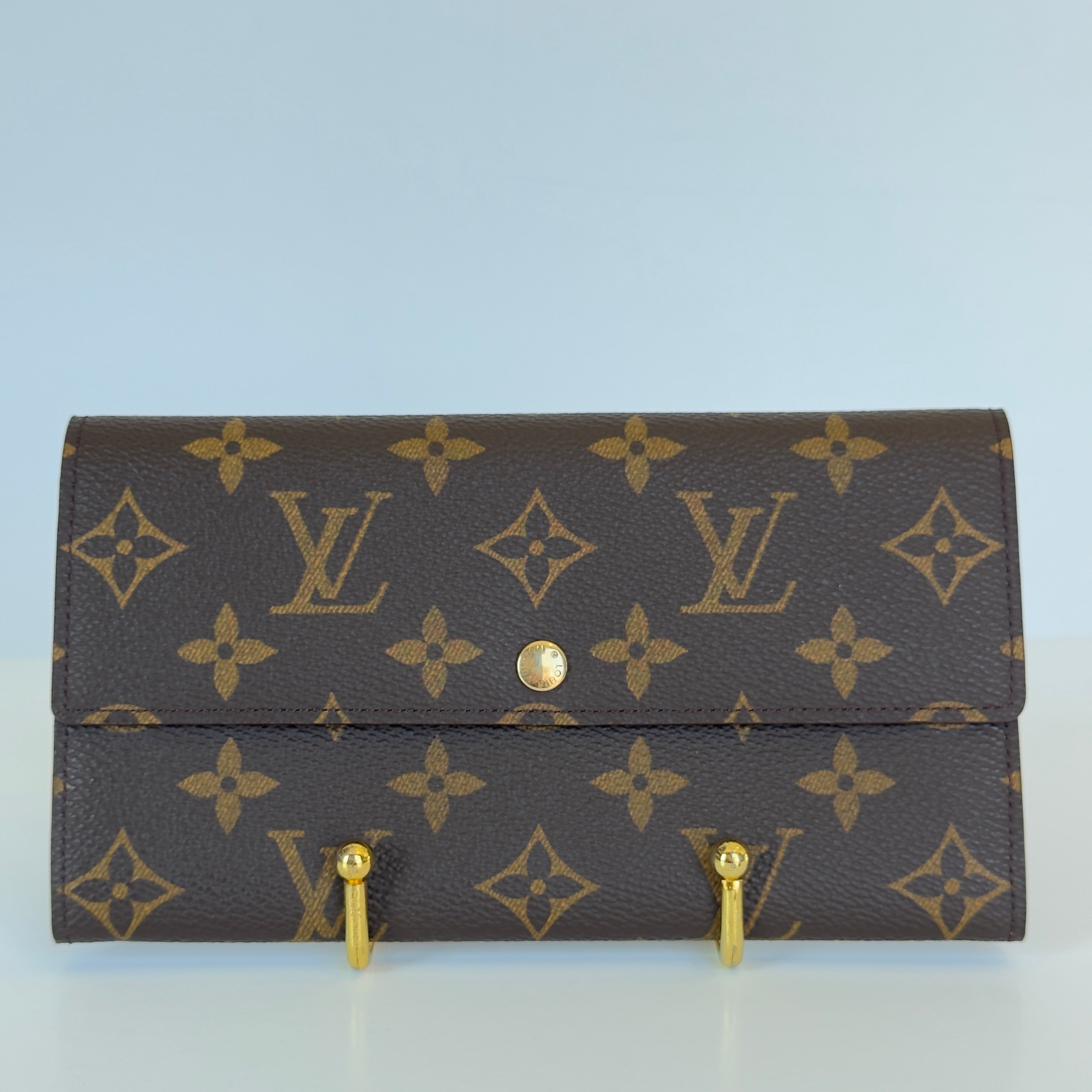 Louis Vuitton Sarah Wallet - Queen May