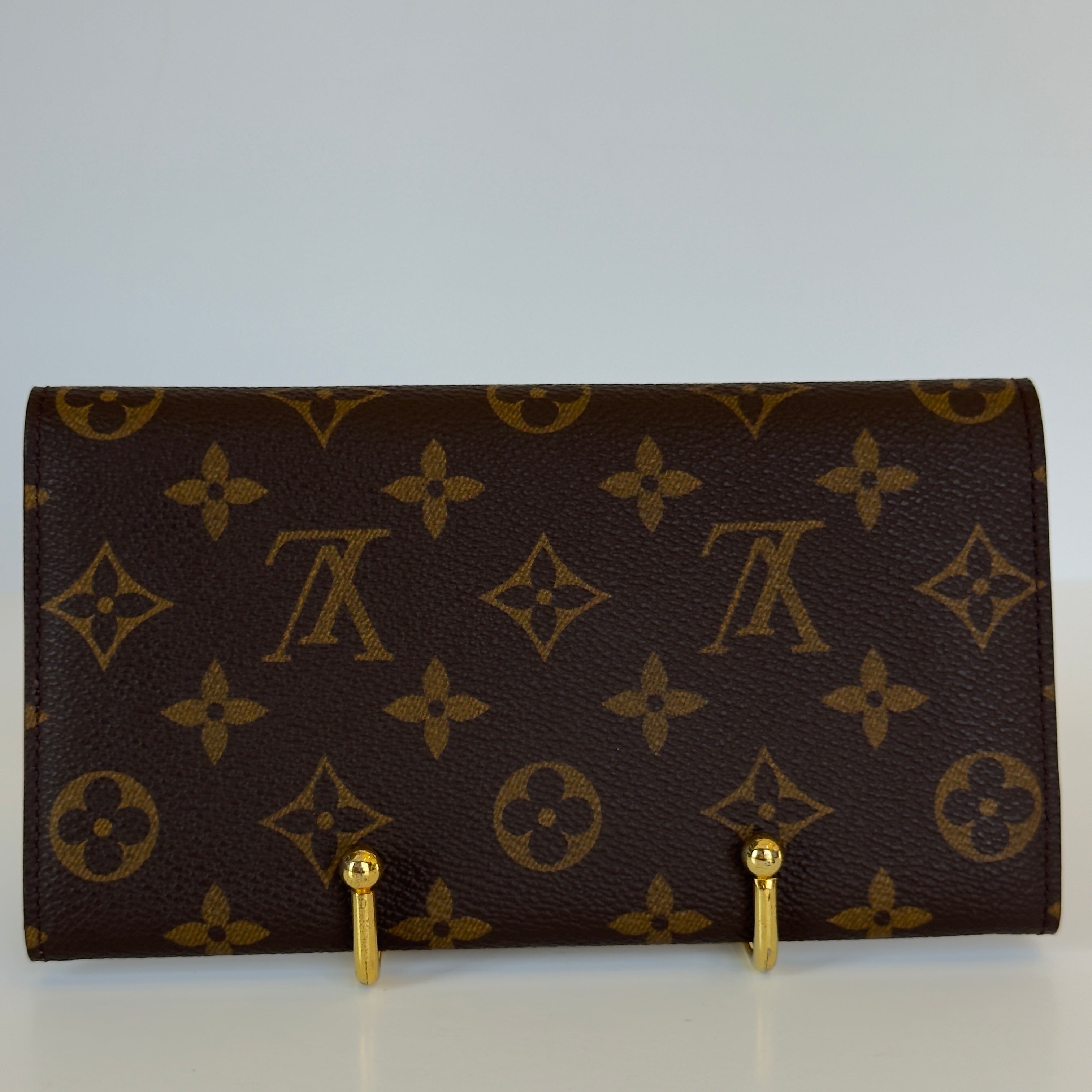 Louis Vuitton Sarah Wallet - Queen May
