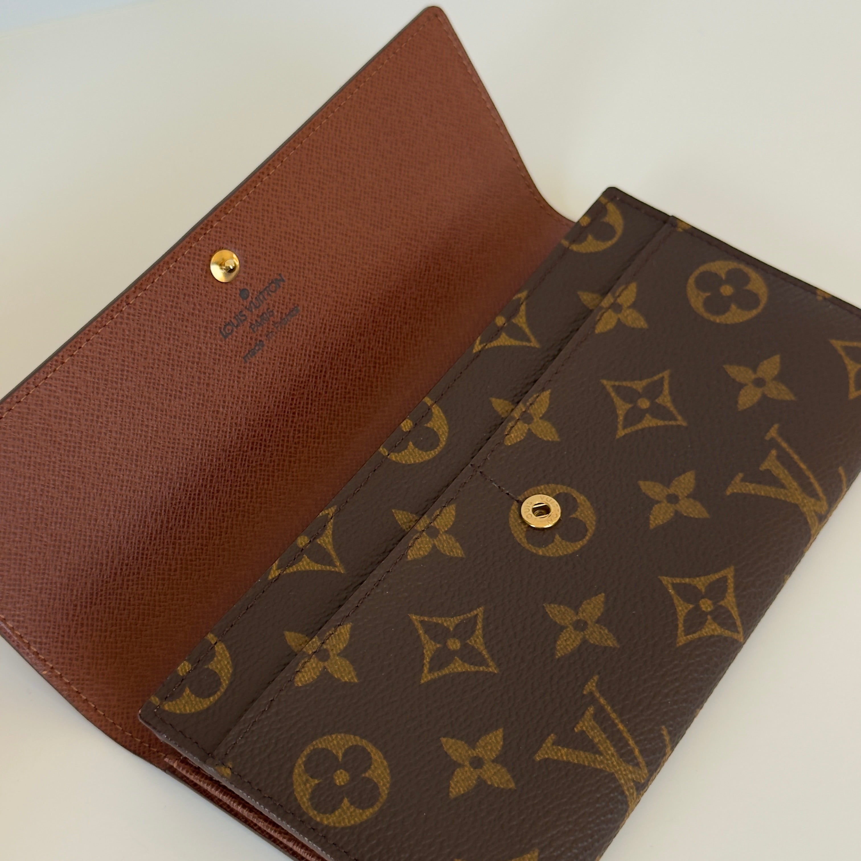 Louis Vuitton Sarah Wallet - Queen May