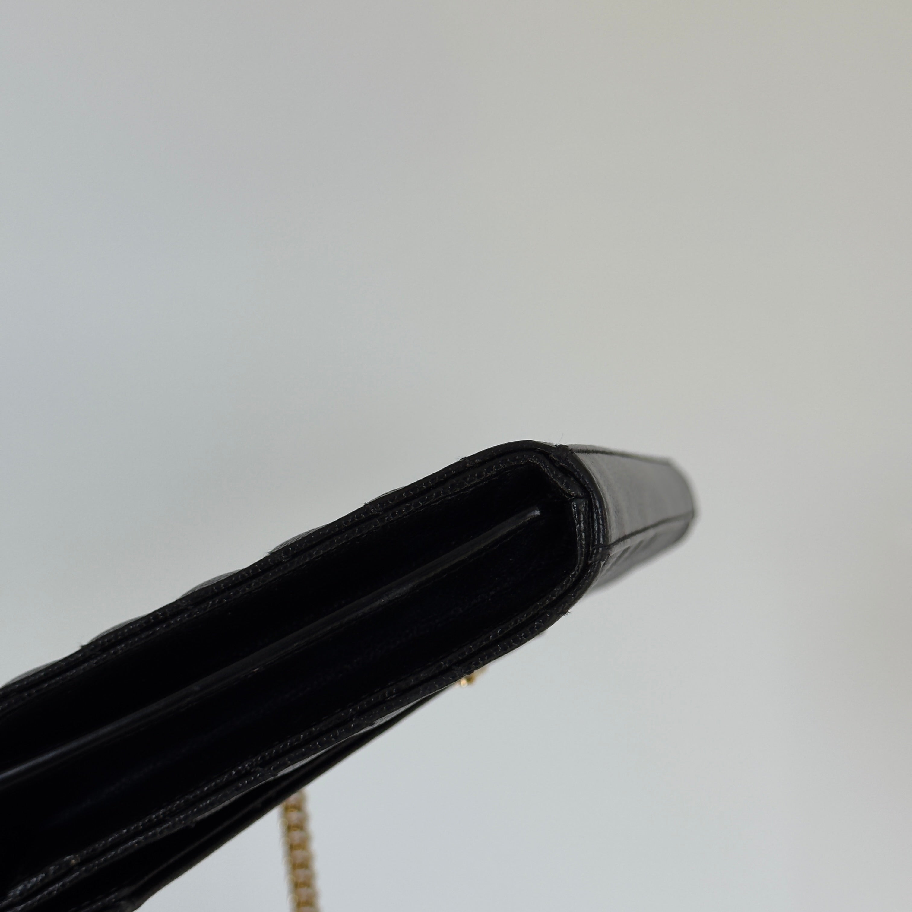 Saint Laurent Chevron Cassandre - Queen May