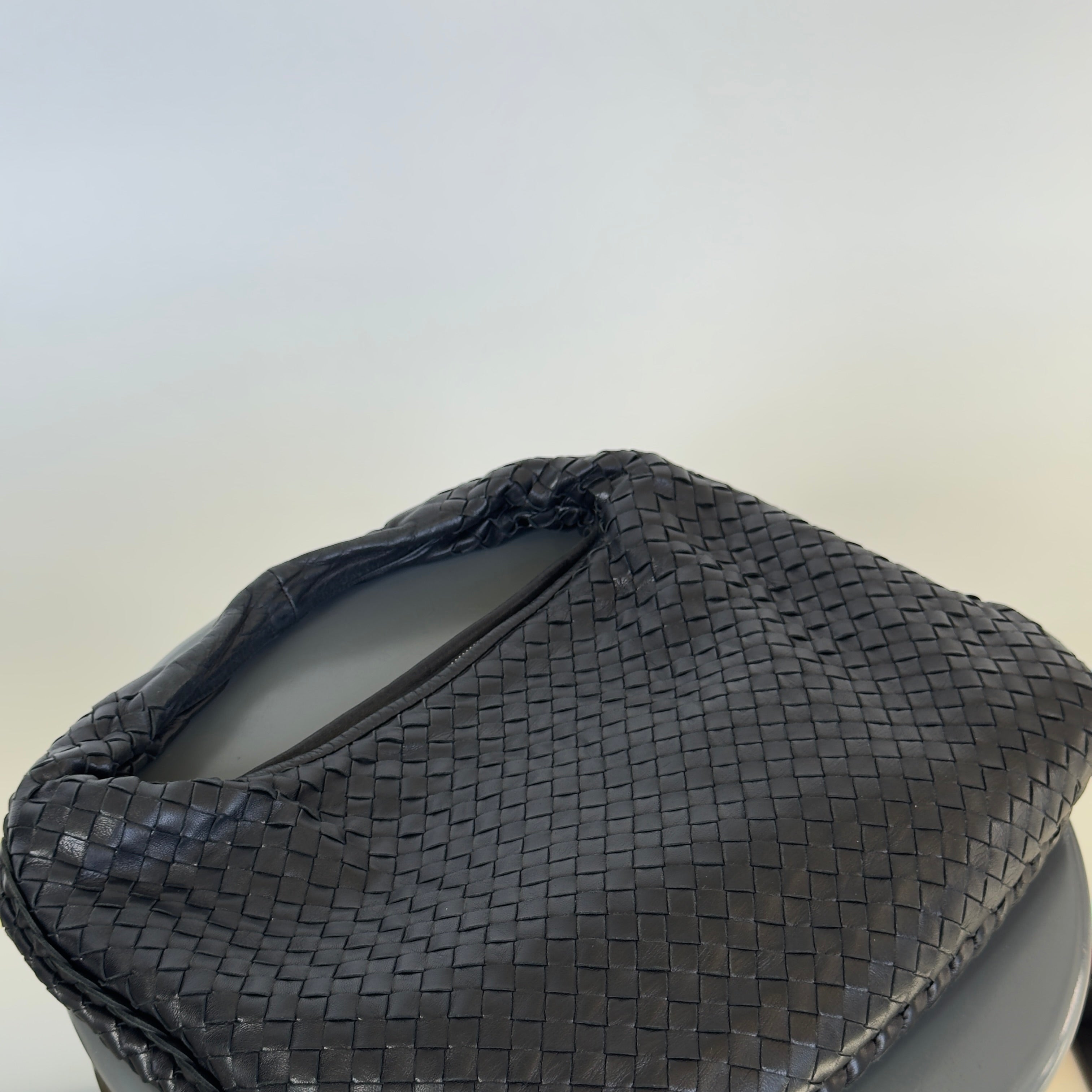 Bottega Veneta Intrecciato Hobo Black - Queen May