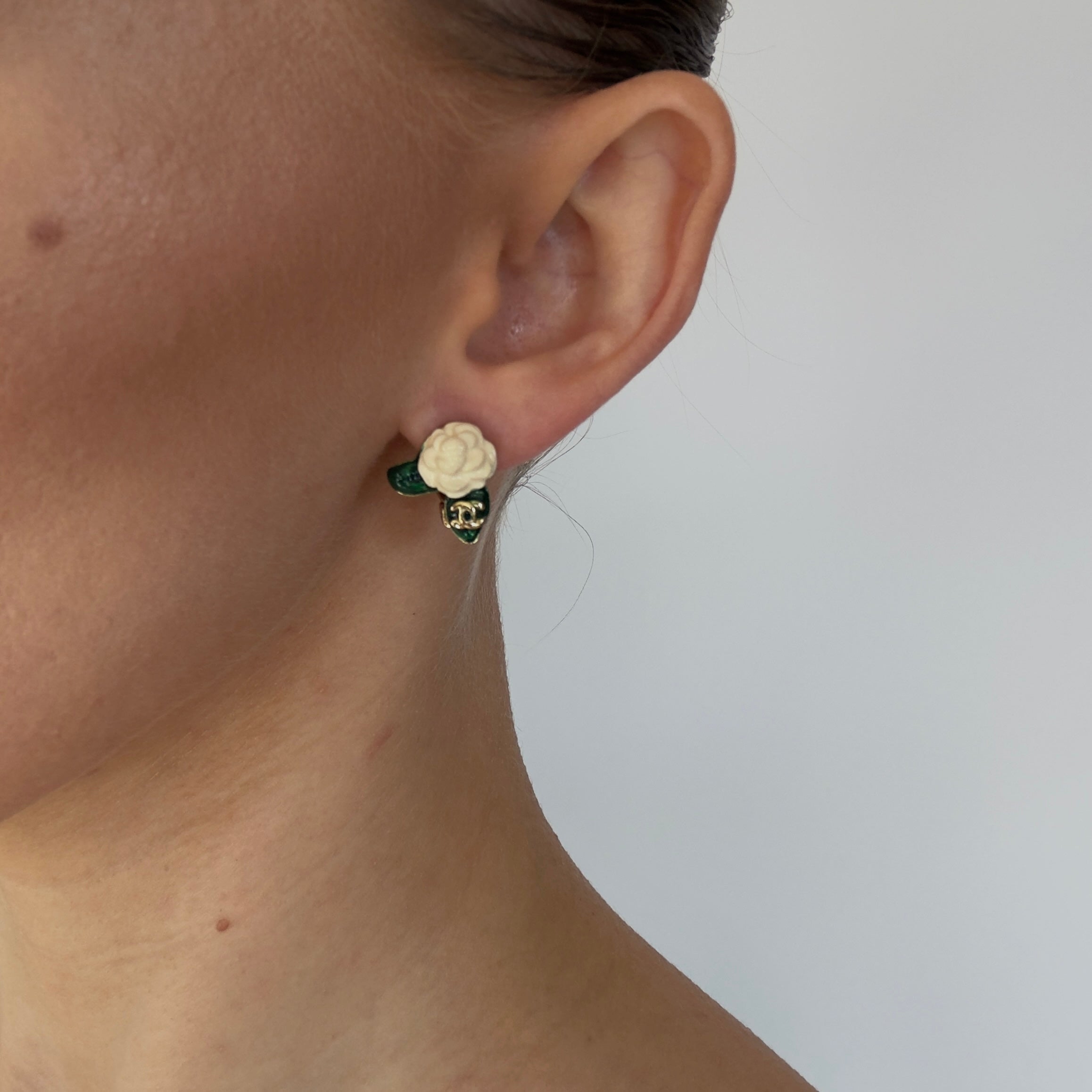 Chanel 2004 Fall Camelia Clip-on Earrings - Queen May