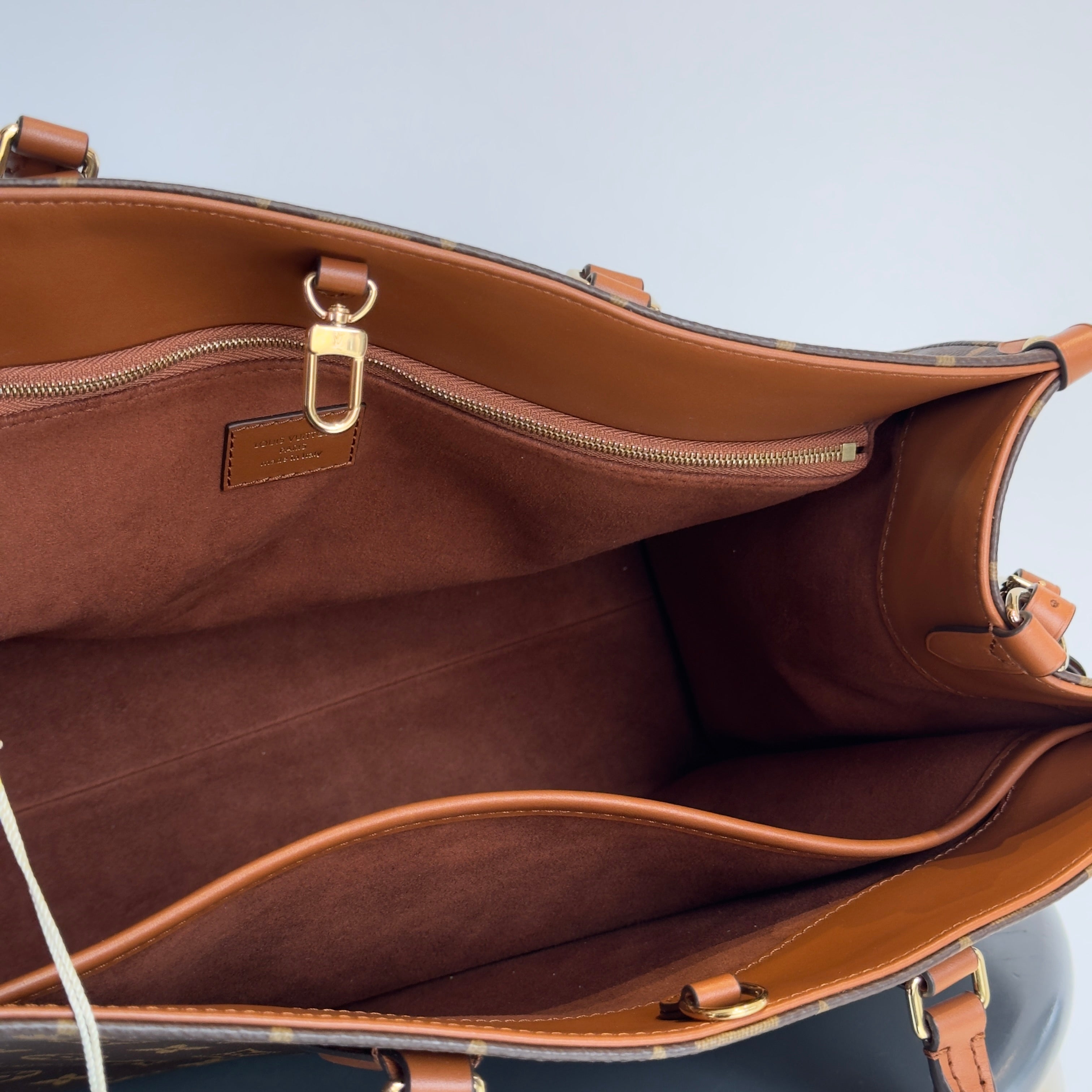 Louis Vuitton Monogram On The Go Organizer - Queen May