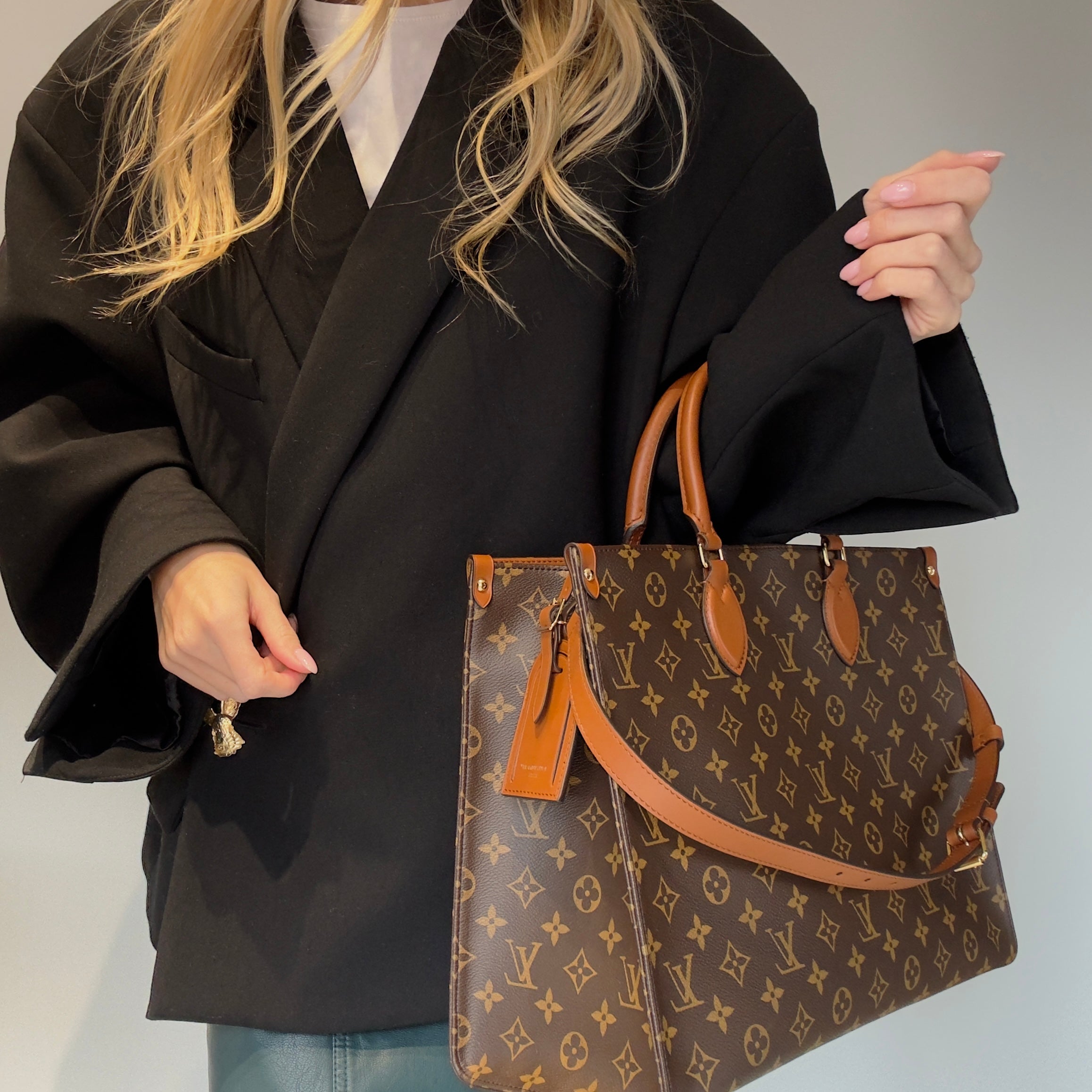 Louis Vuitton Monogram On The Go Organizer - Queen May