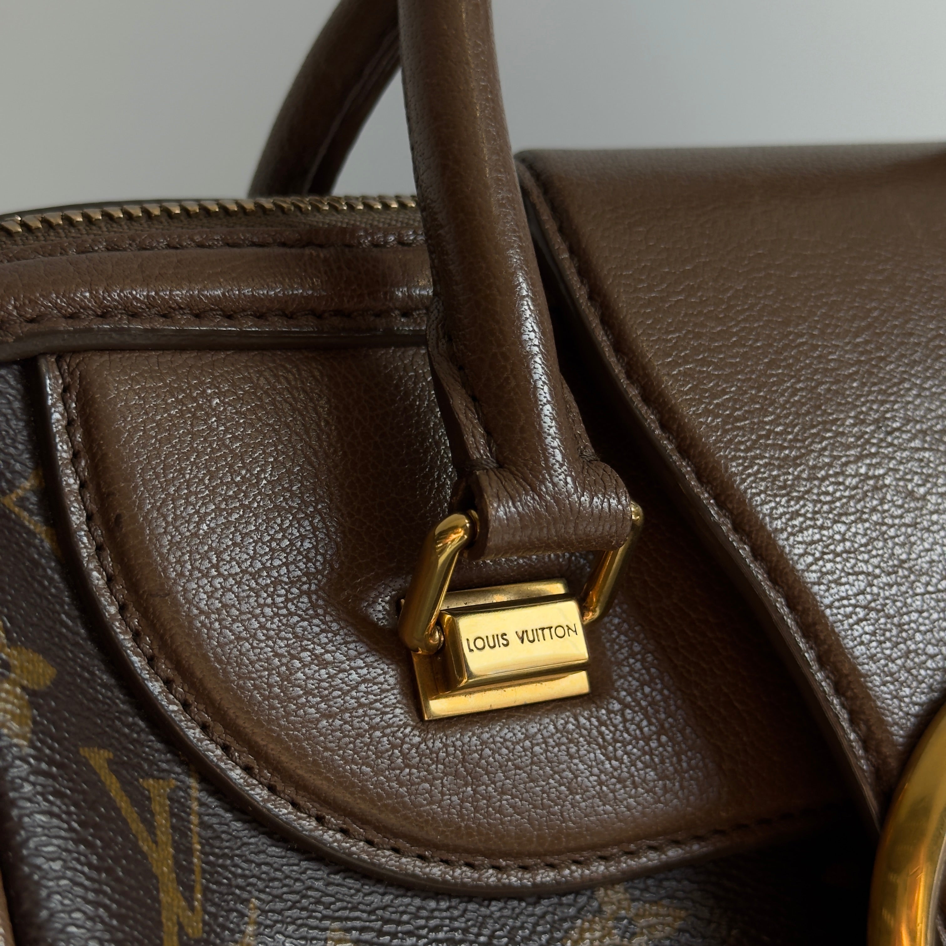 Louis Vuitton Monogram Golden Arrow - Queen May