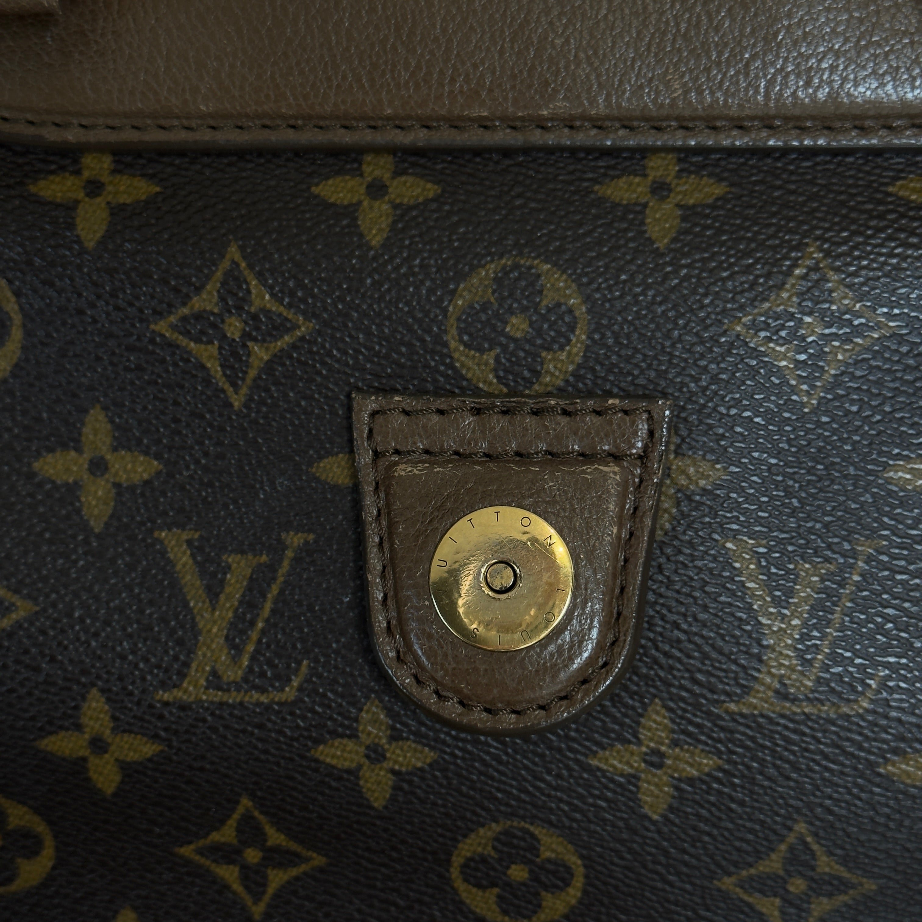 Louis Vuitton Monogram Golden Arrow - Queen May