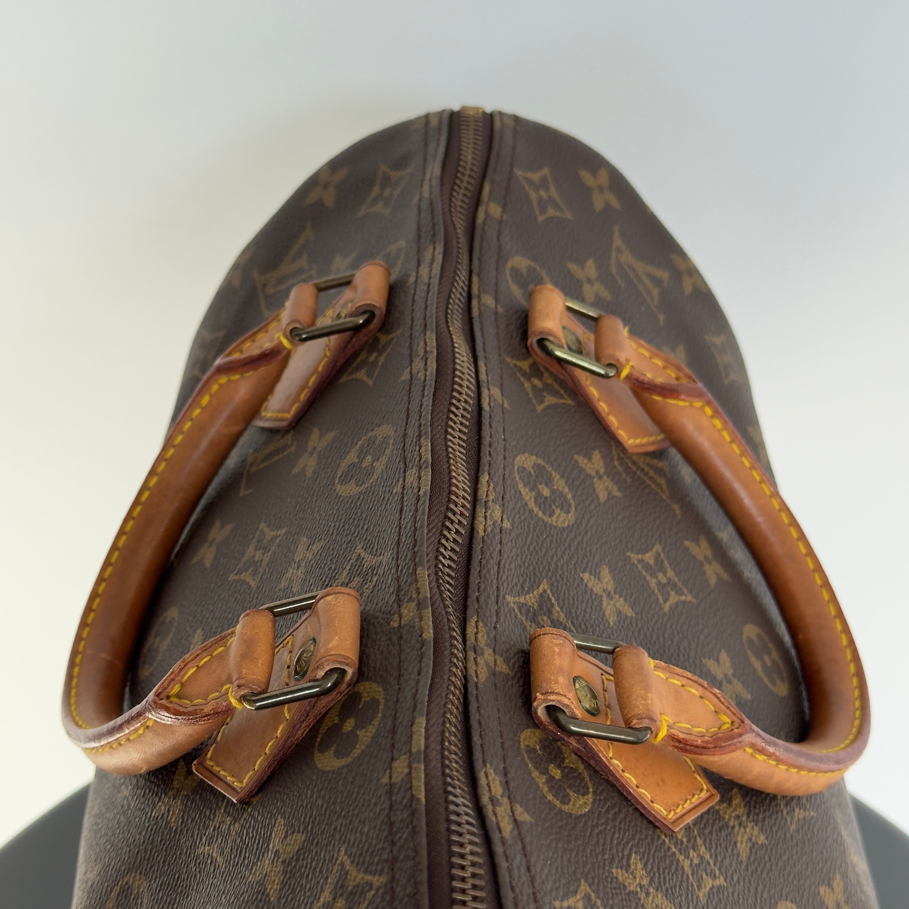 Louis Vuitton Monogram Speedy 30 - Queen May