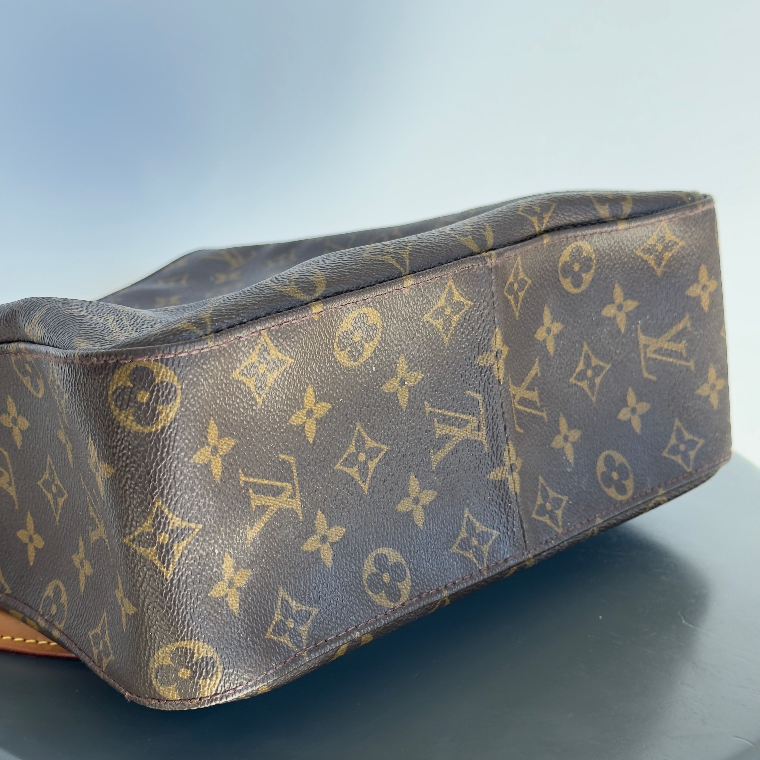 Louis Vuitton Monogram Looping GM - Queen May