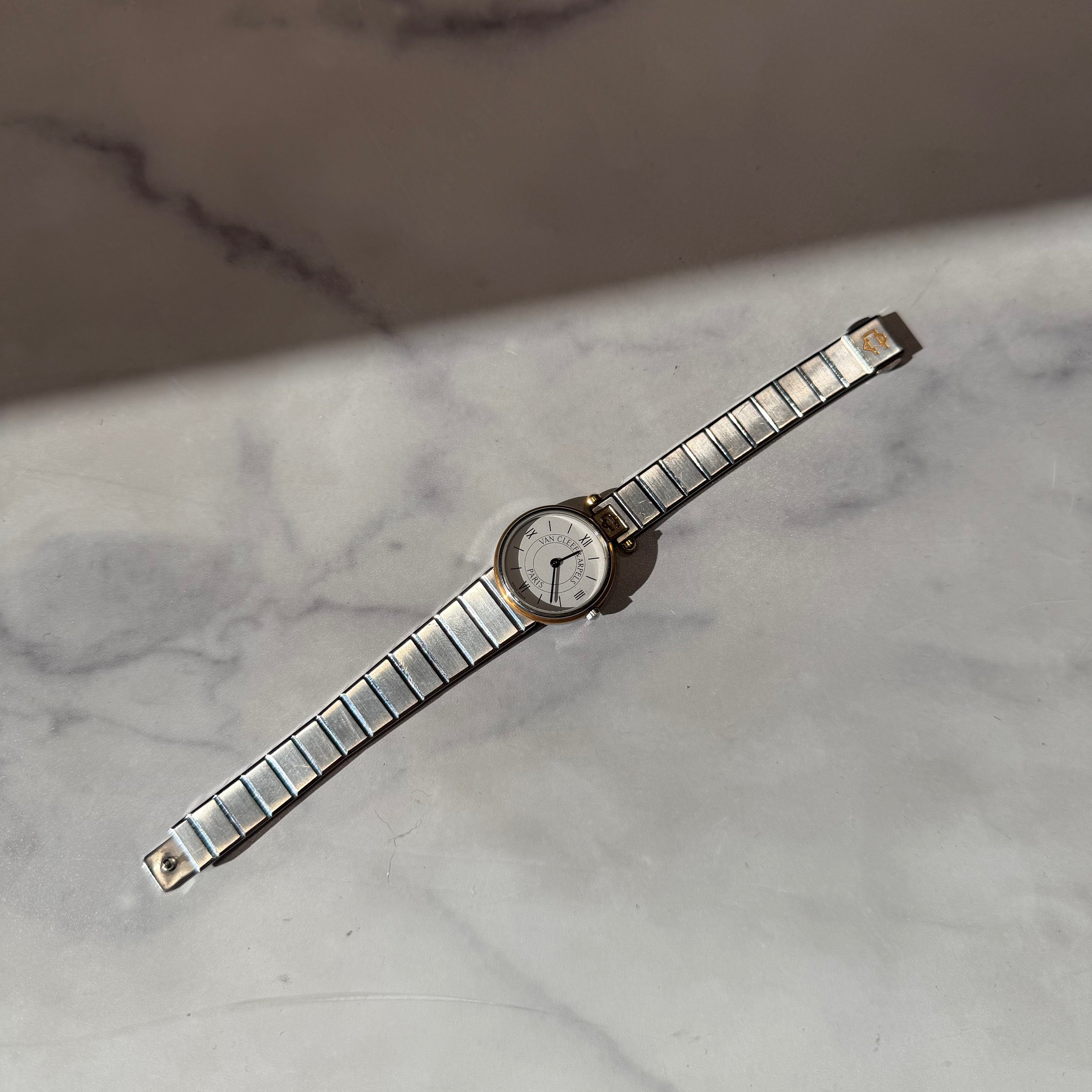 Van Cleef and Arpels La Collection No.22 Watch - Queen May