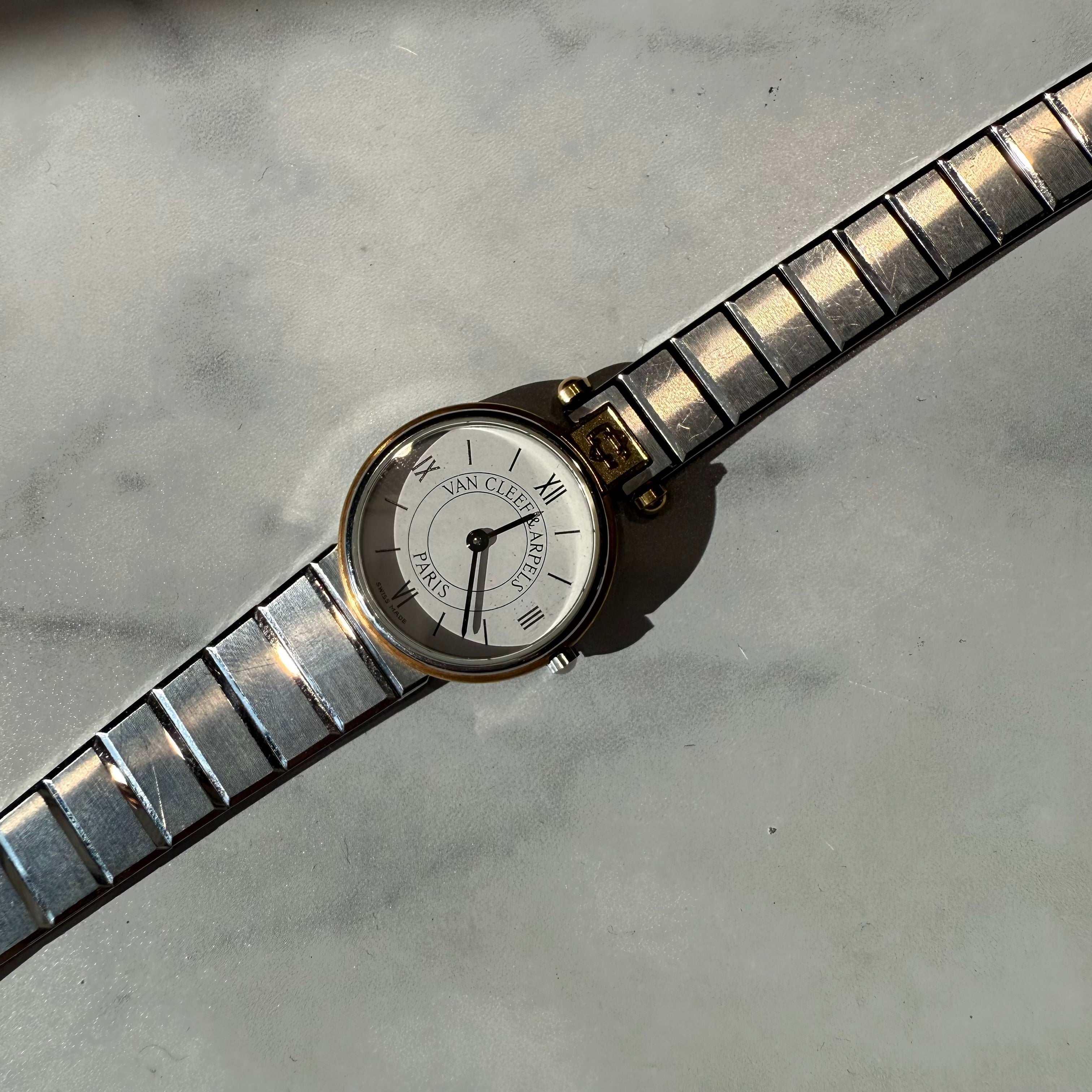 Van Cleef and Arpels La Collection No.22 Watch - Queen May