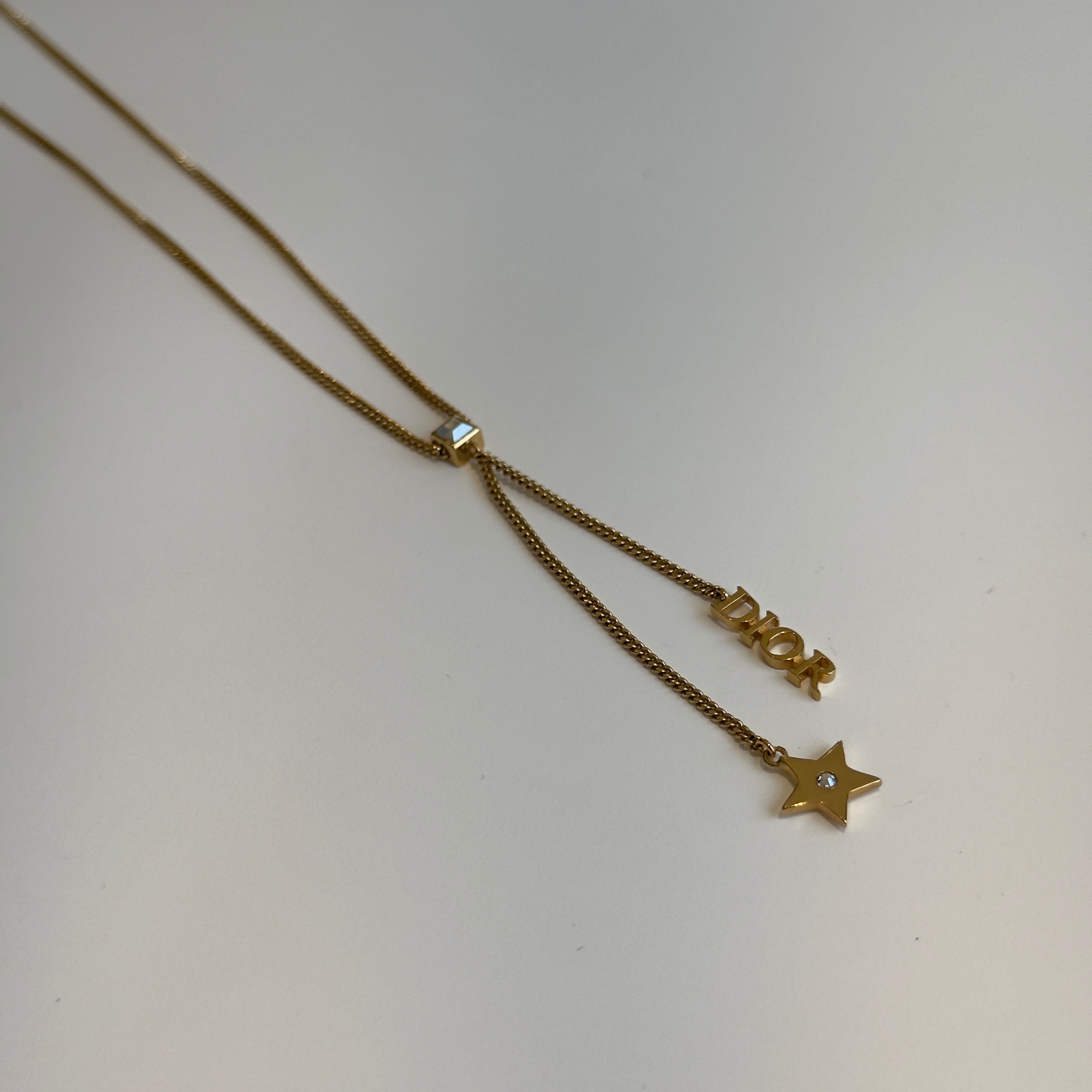 Dior Lariat Star Charm Necklace - Queen May