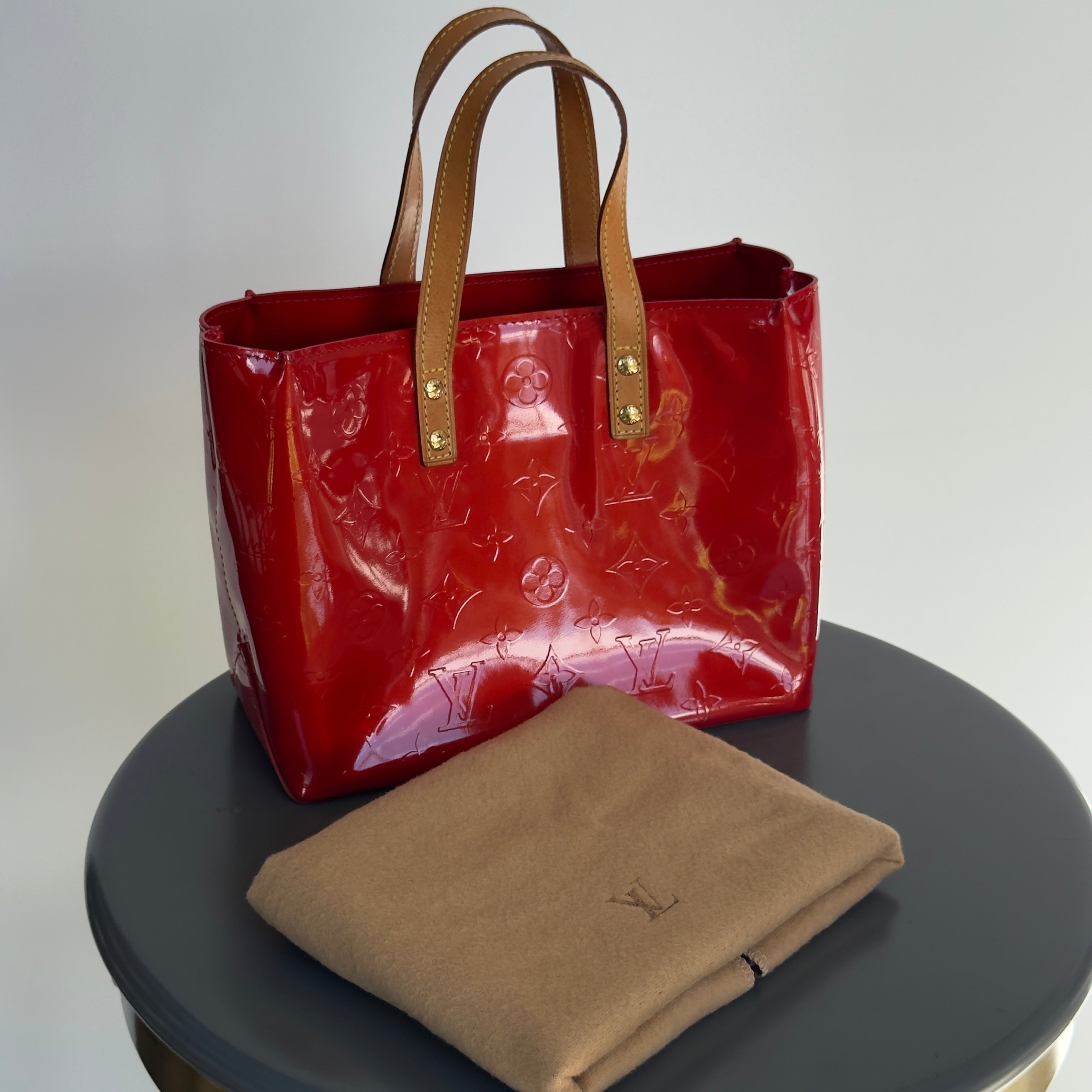 Louis Vuitton Vernis Reade Red - Queen May