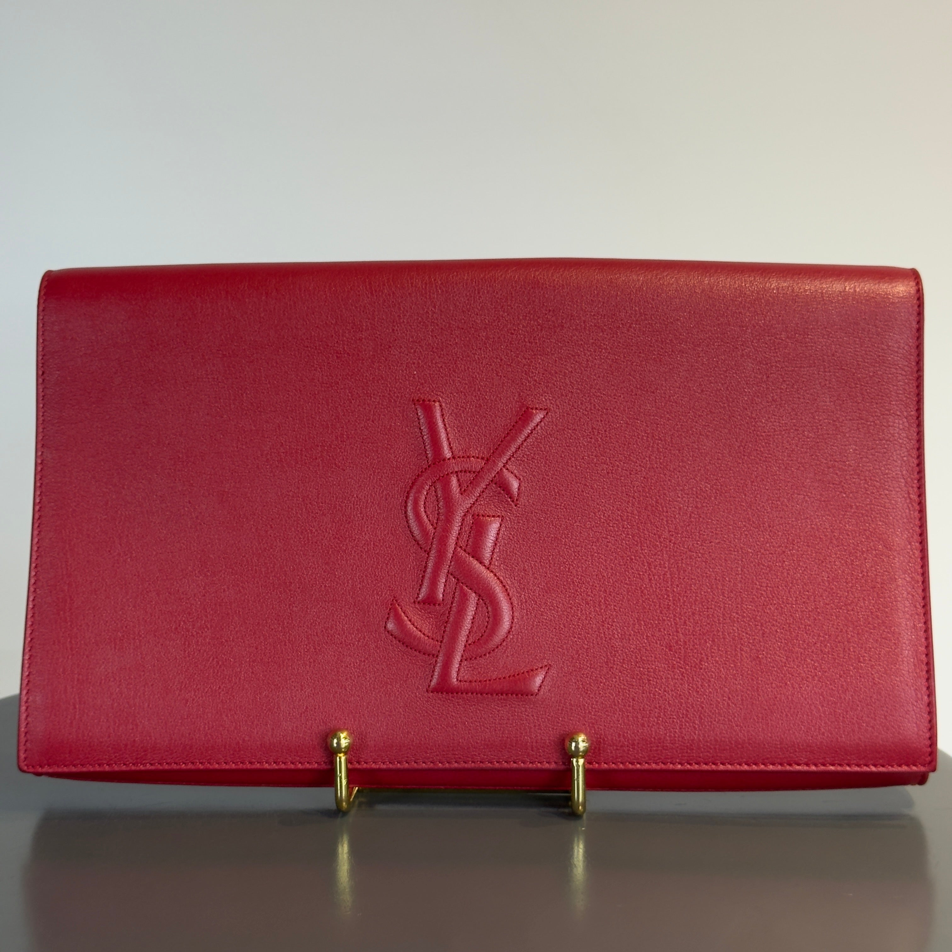 Yves Saint Laurent Belle De Jour Clutch Red - Queen May