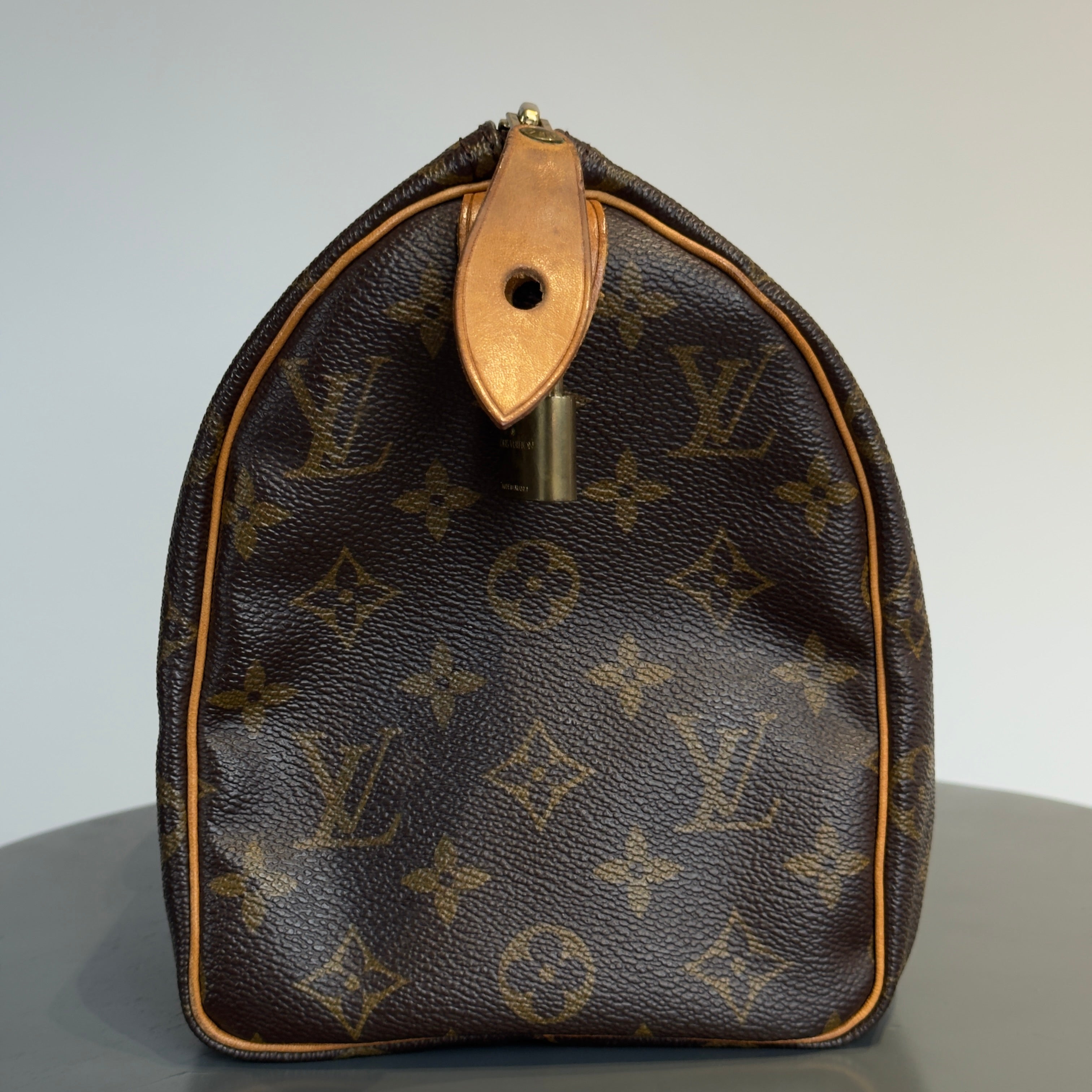 Louis Vuitton Monogram Speedy 25 - Queen May