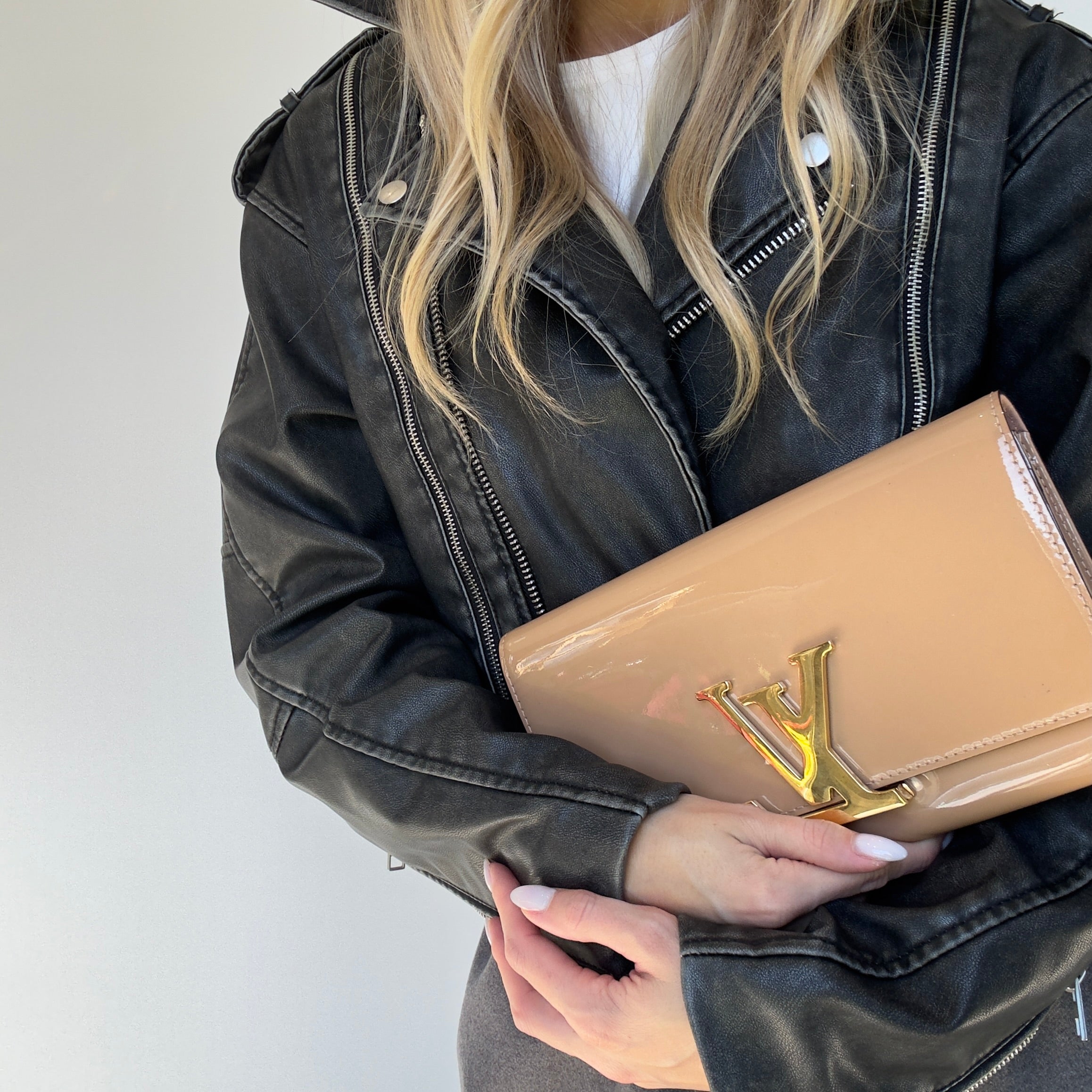 Louis Vuitton Vernis Patent Leather Louise Clutch - Queen May