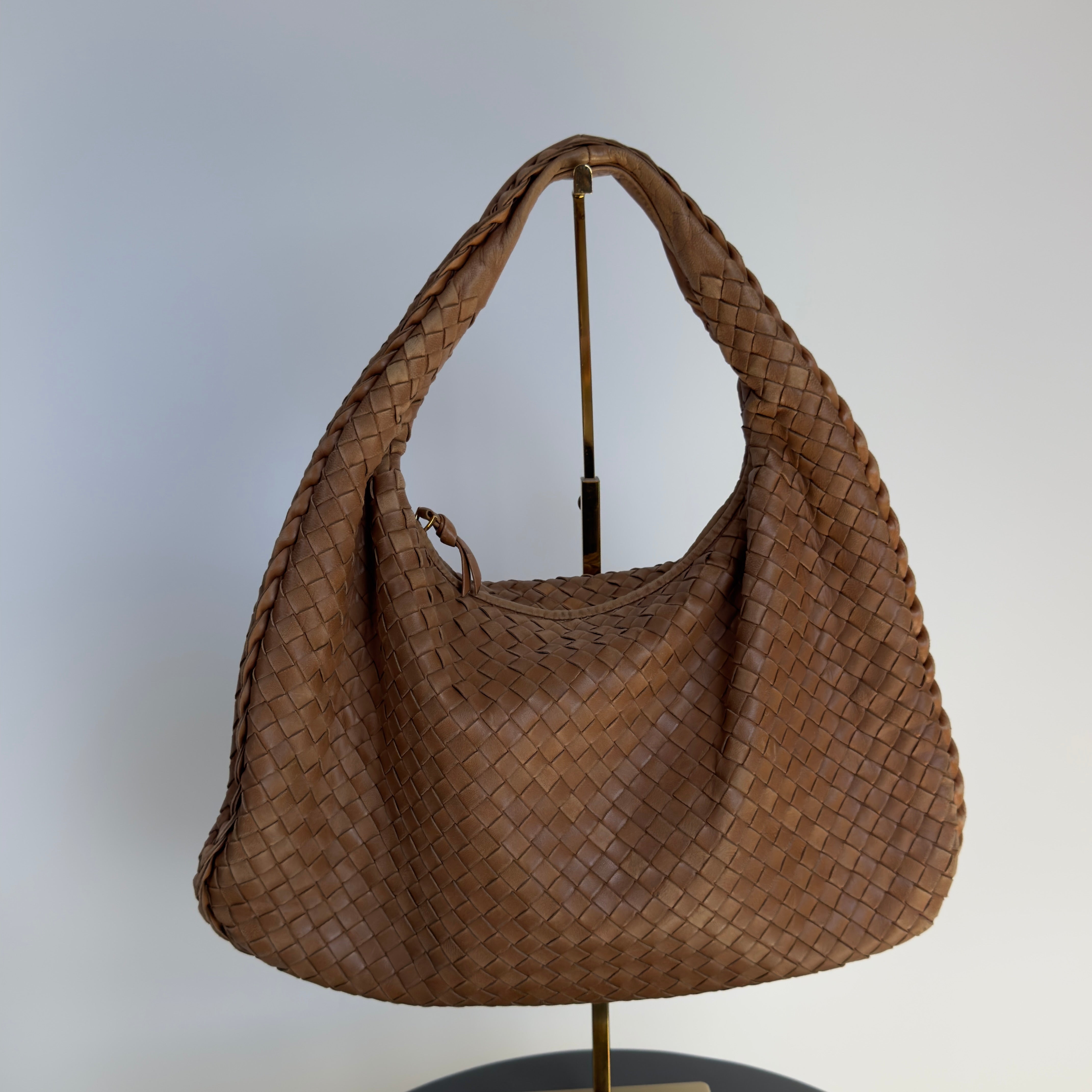 Bottega Veneta Intrecciato Brown - Queen May